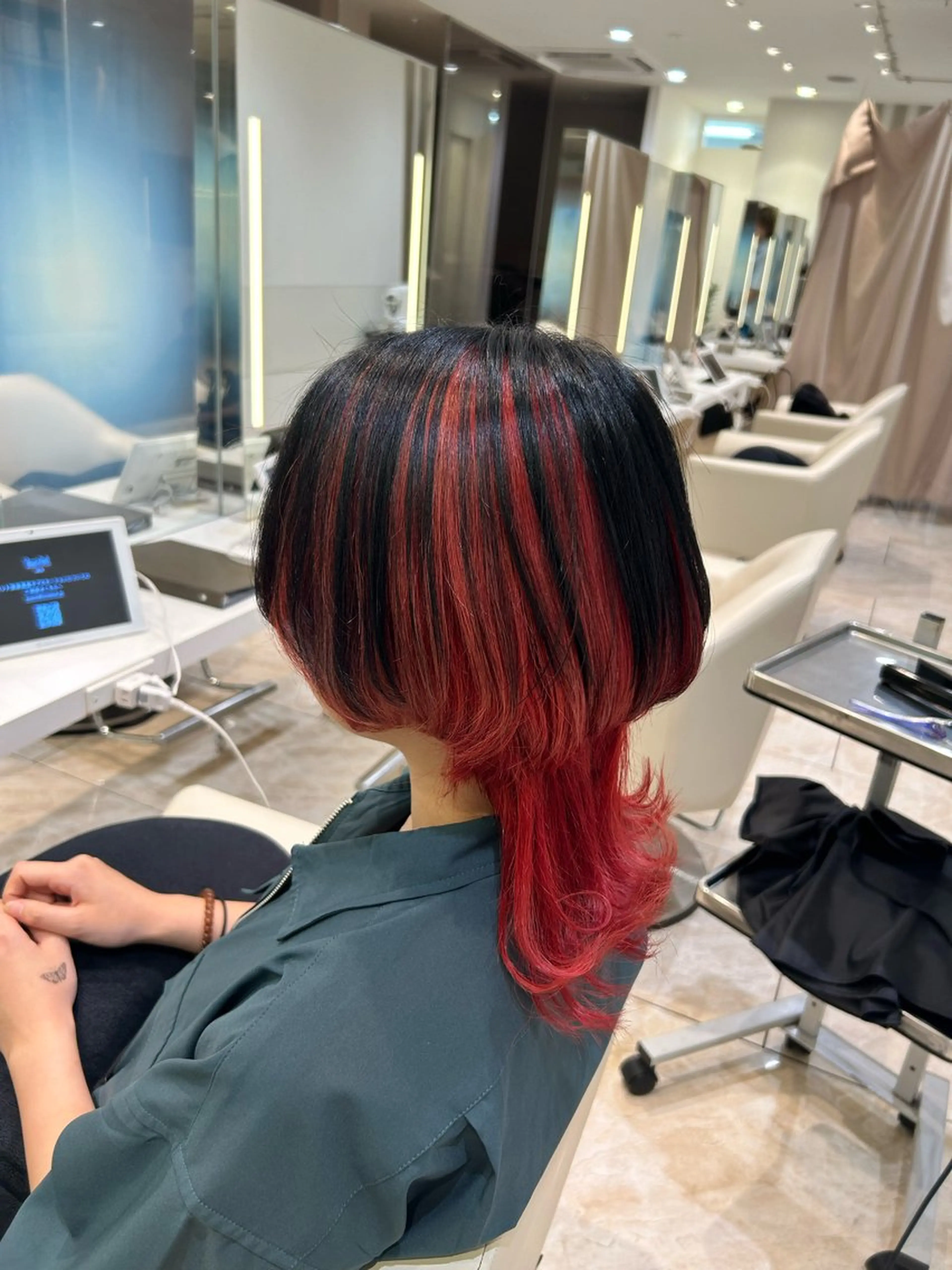 セミロング はるか/透明感暗髪 /ヘアアレンジ🤍のヘアスタイル