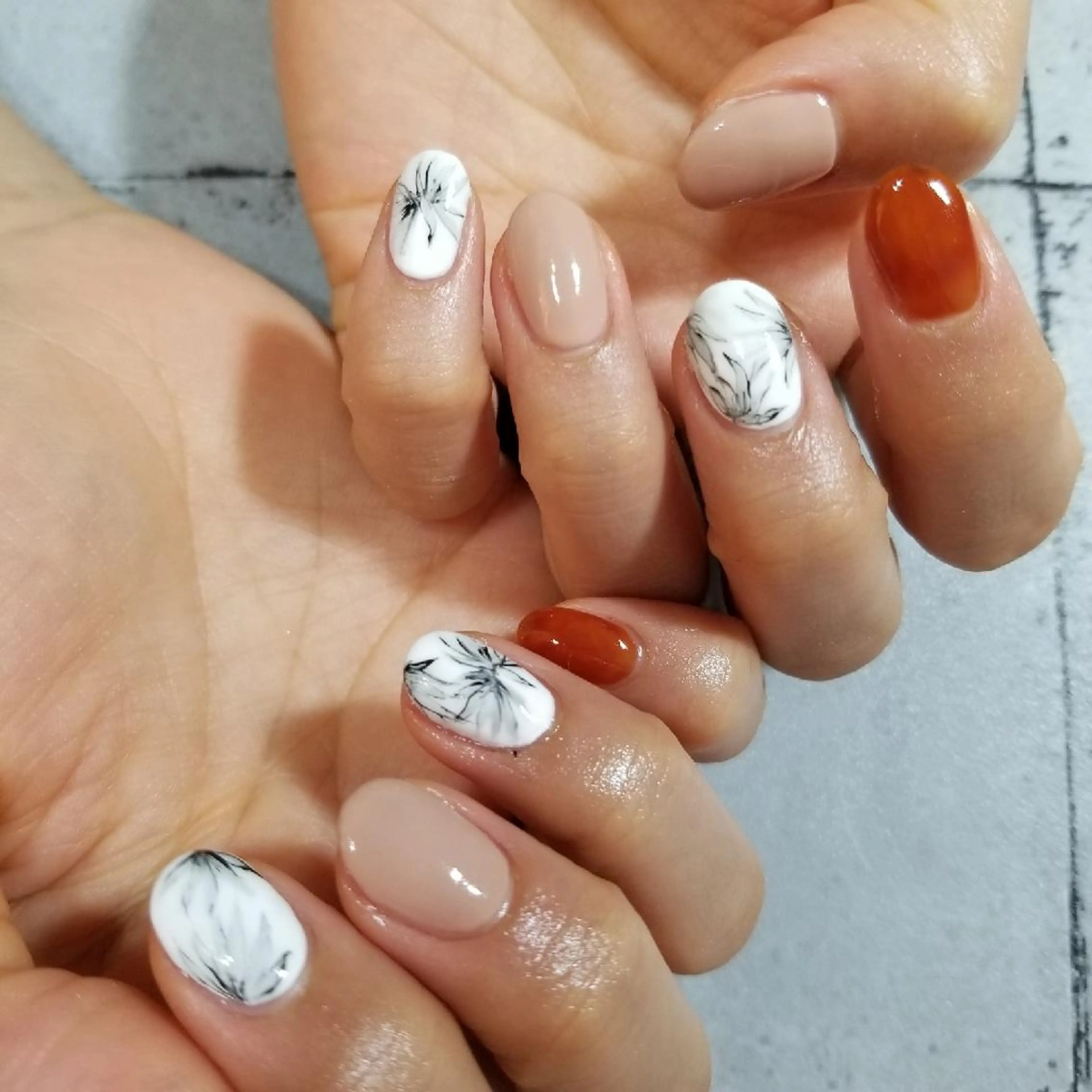 ネイル nijiiro🌈 サトウのネイルデザイン