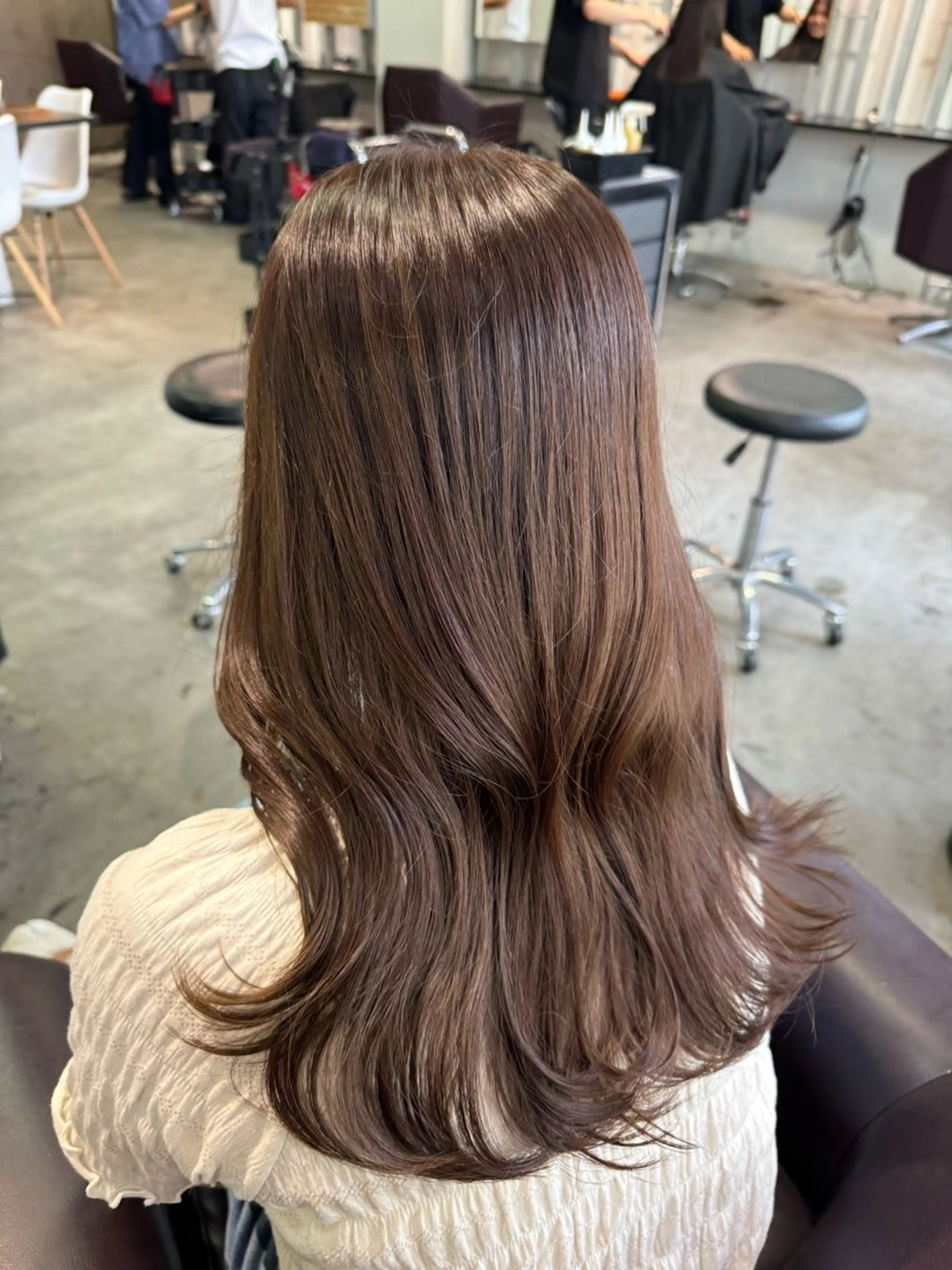 ロング カラー ベージュカラー オリーブベージュ ベージュ透明感カラー 🫧AYUMI🫧のヘアスタイル