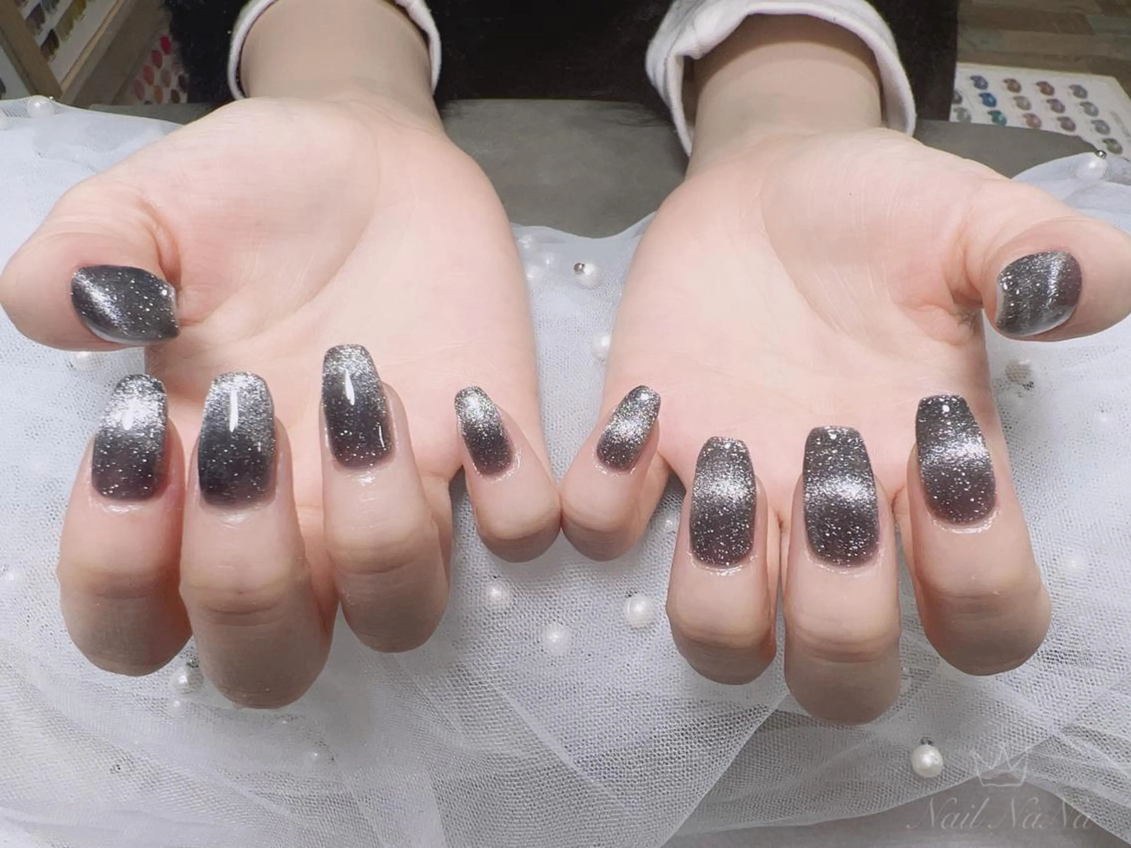 ミディアム カラー ネイル フラッシュネイル フラッシュマグ フレンチネイル マグネットネイル ハンドネイル Nail NaNaのネイルデザイン