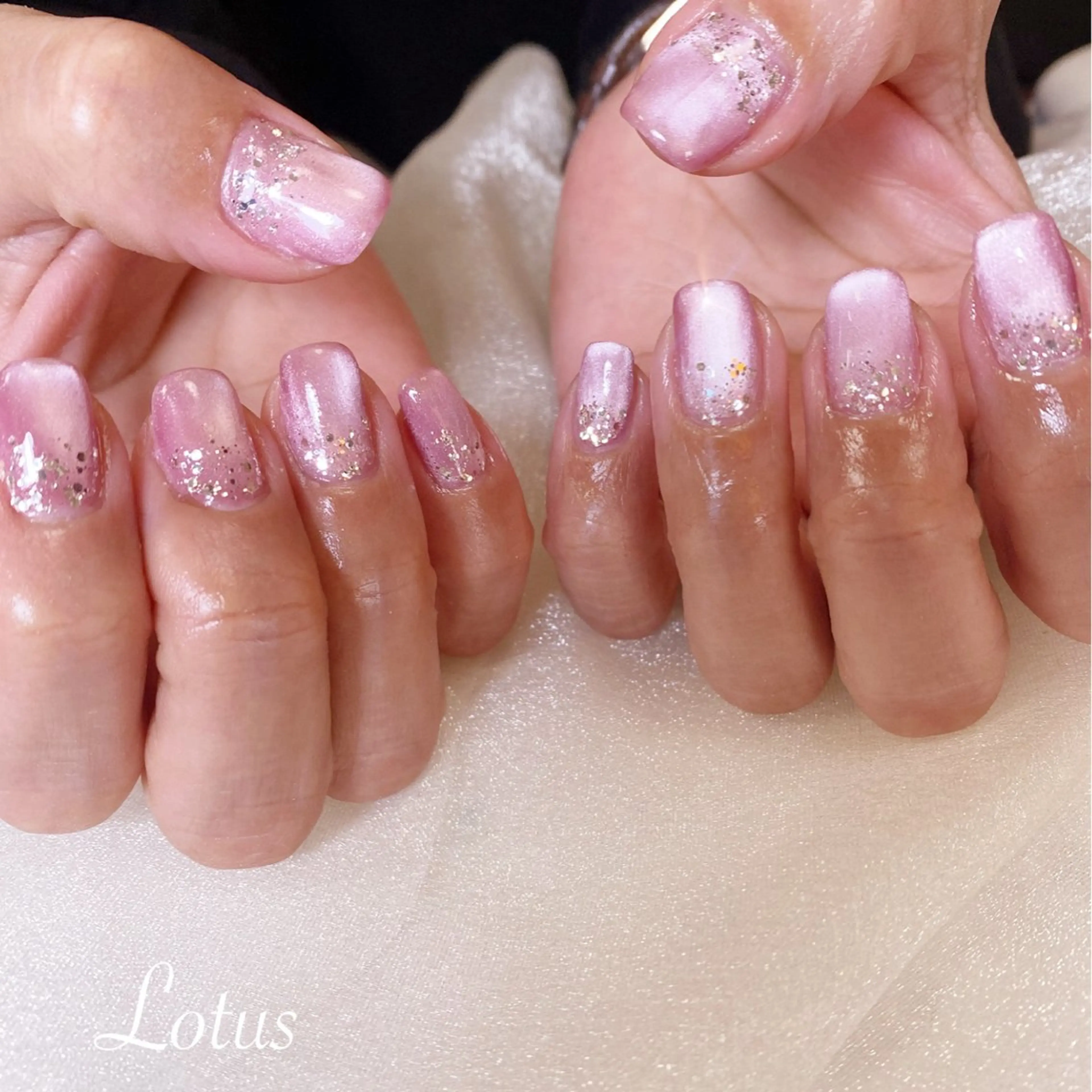 ネイル 氷ネイル・うるうるネイル マグネットネイル ハンドネイル ネイル＆脱毛 Lotus🌸のネイルデザイン