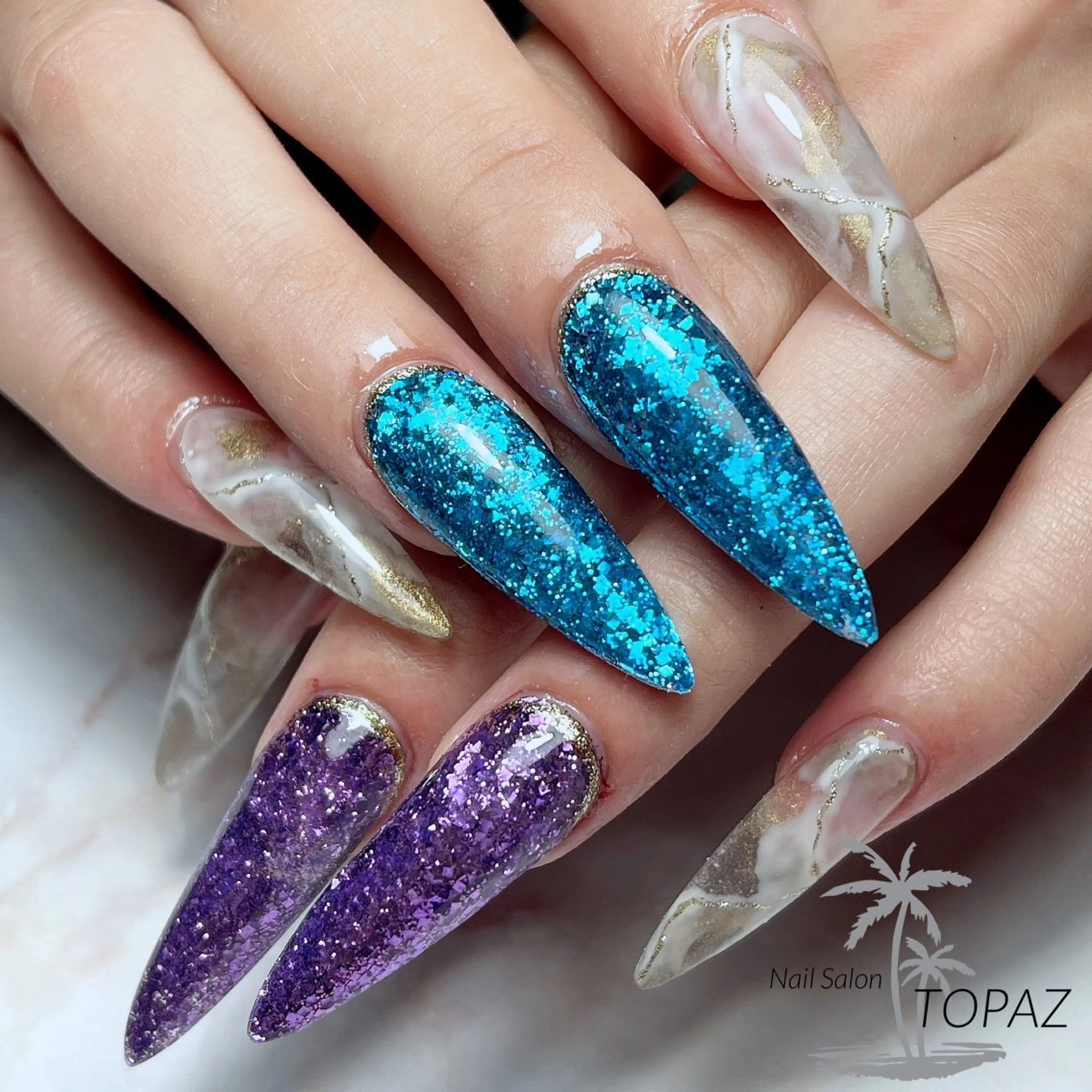 ネイル TOPAZ Ayumiのネイルデザイン