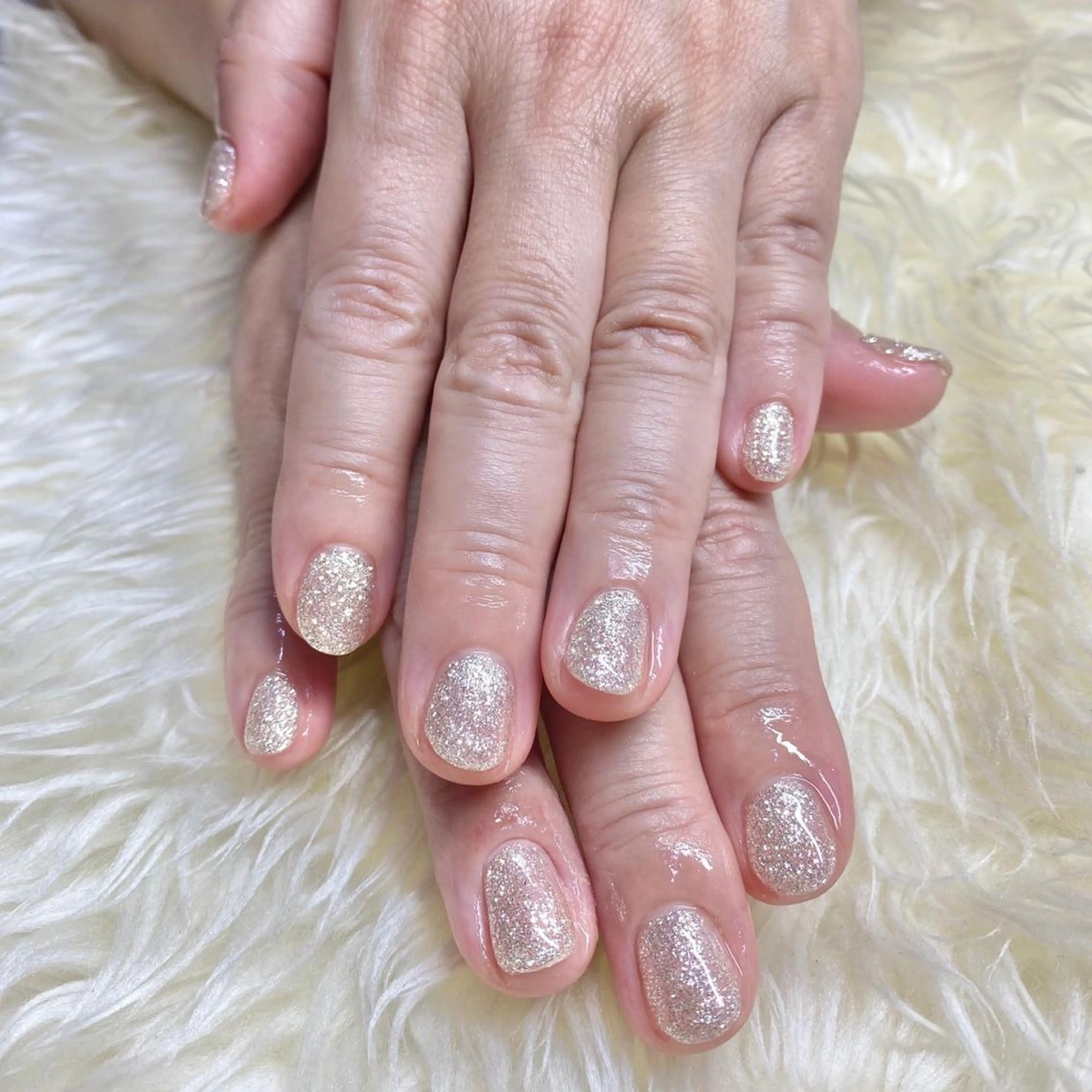 ネイル キラキラネイル Nail&eye Belire 新宿のネイルデザイン