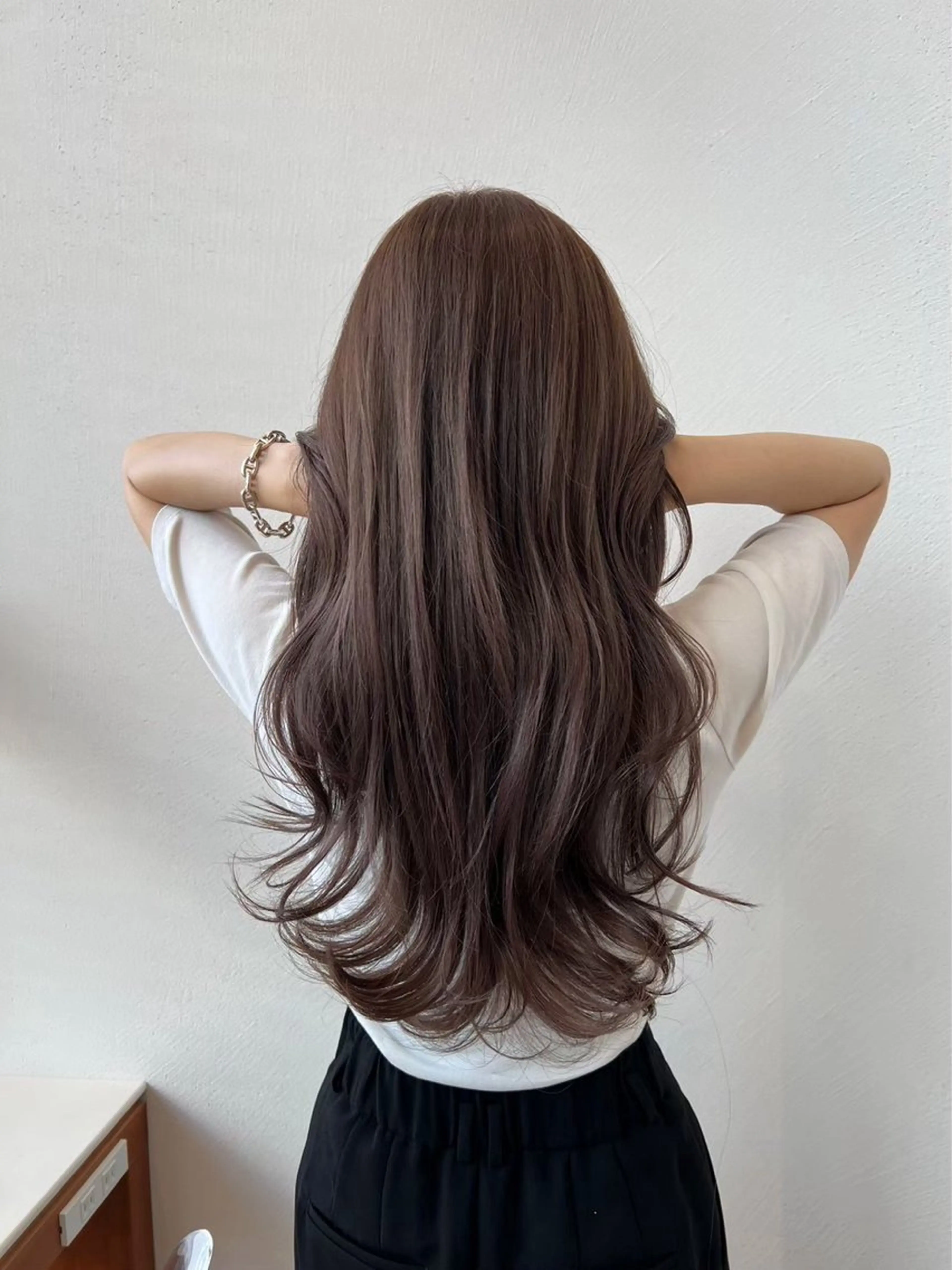 セミロング カラー 渋谷/透明感カラー kuttiのヘアスタイル