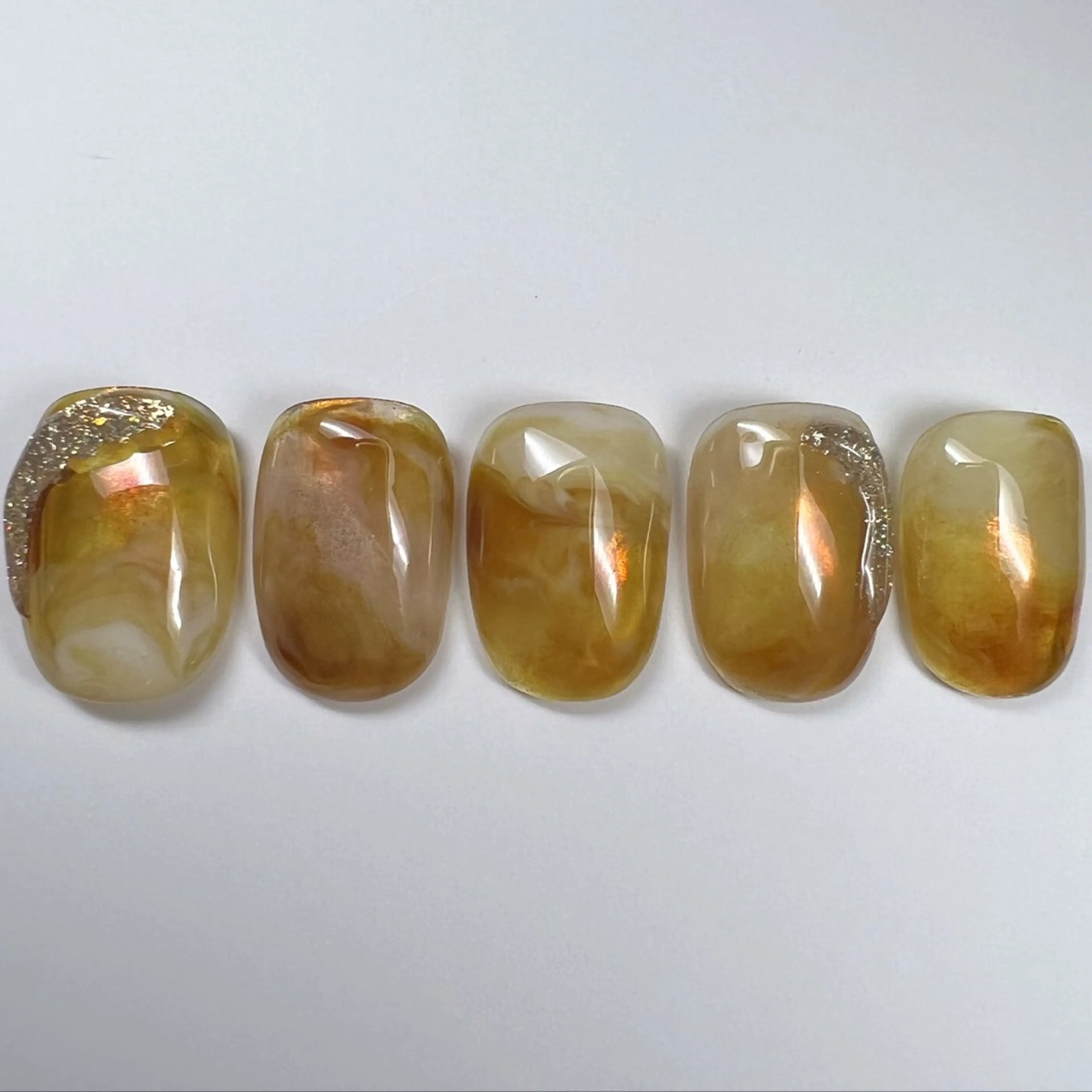 ネイル Ajuga. 太田 さやかのネイルデザイン