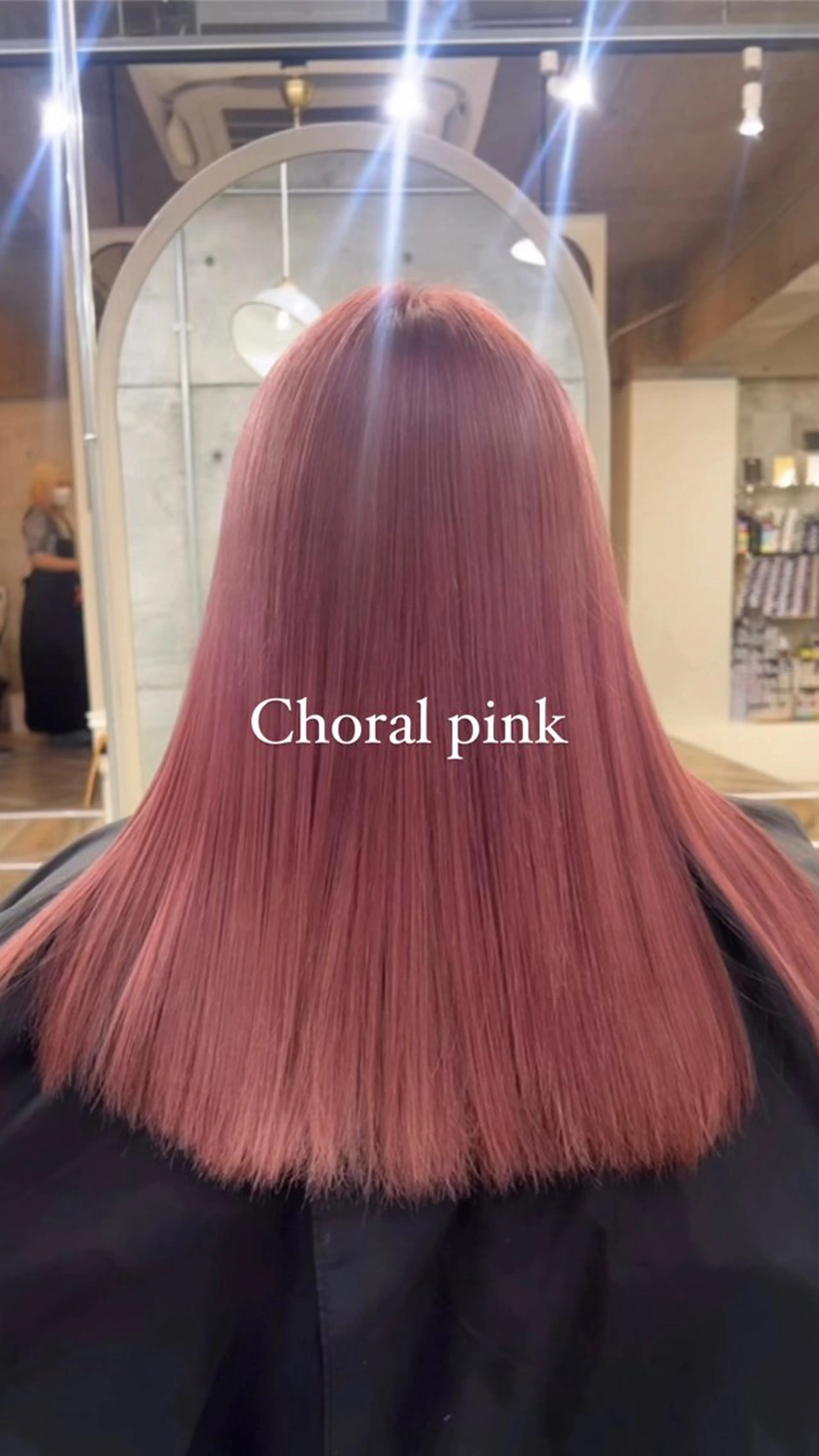 カラー TOBITA TAKARAのヘアスタイル