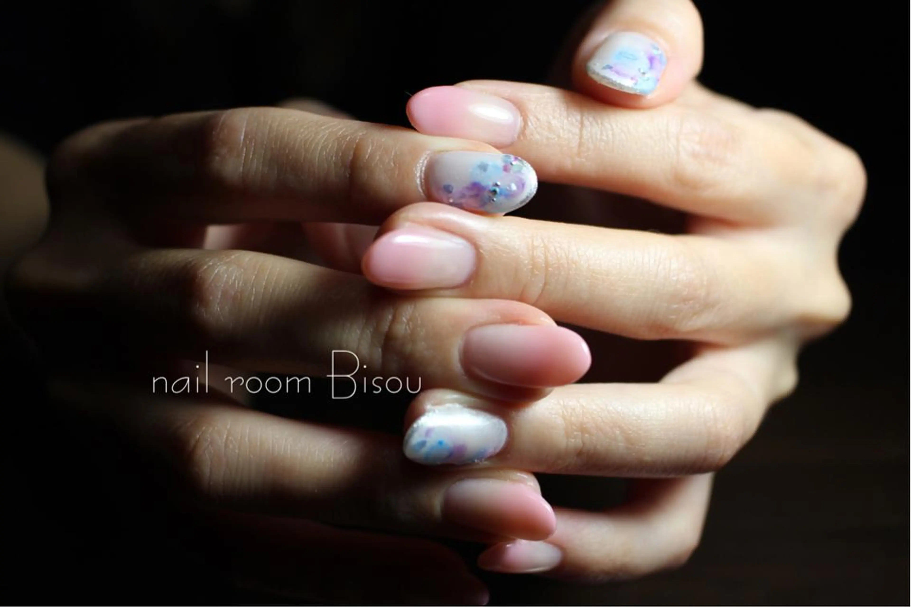 ネイル Negishi Akiのネイルデザイン