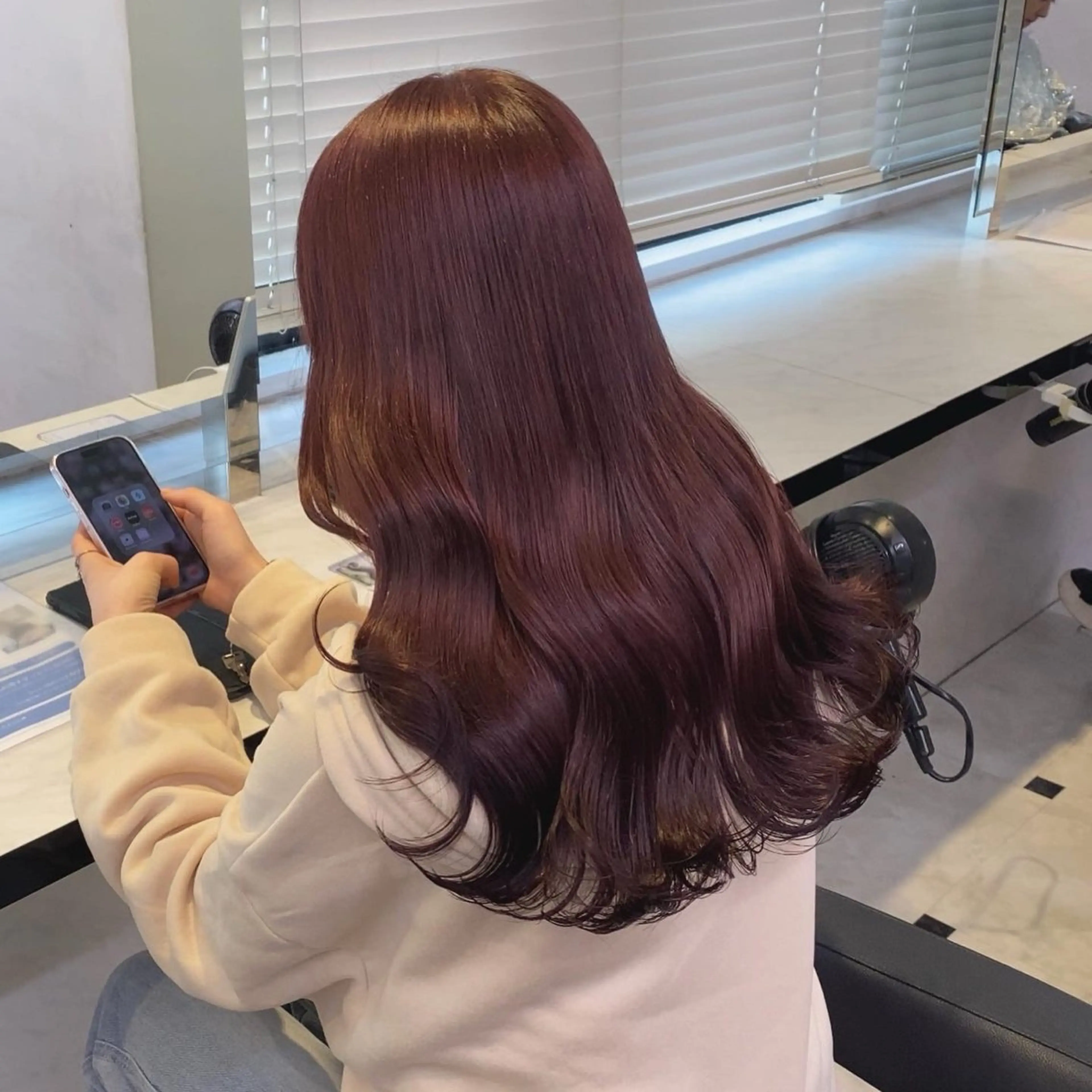 セミロング ヘアカラー トリートメント ヘッドスパ ヘアセット ♥️韓国/ガーリー 暖色misa♥️のヘアスタイル