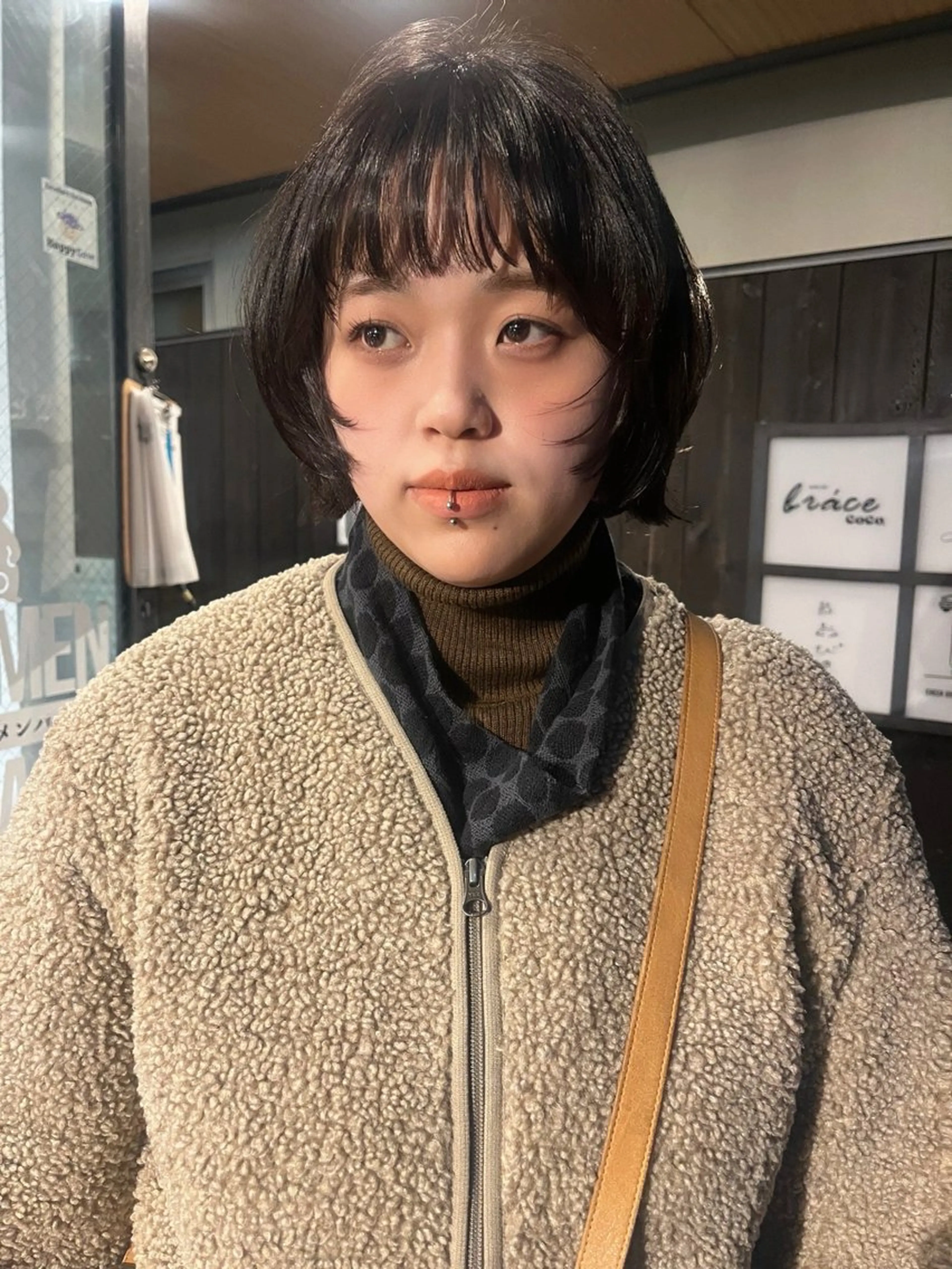 ショート ボブ 顔まわりレイヤー 伸ばしかけ レイヤーカット ショートヘア カット ヘアカラー レイヤー/暖色/ 髪質改善/永礼芳果のヘアスタイル