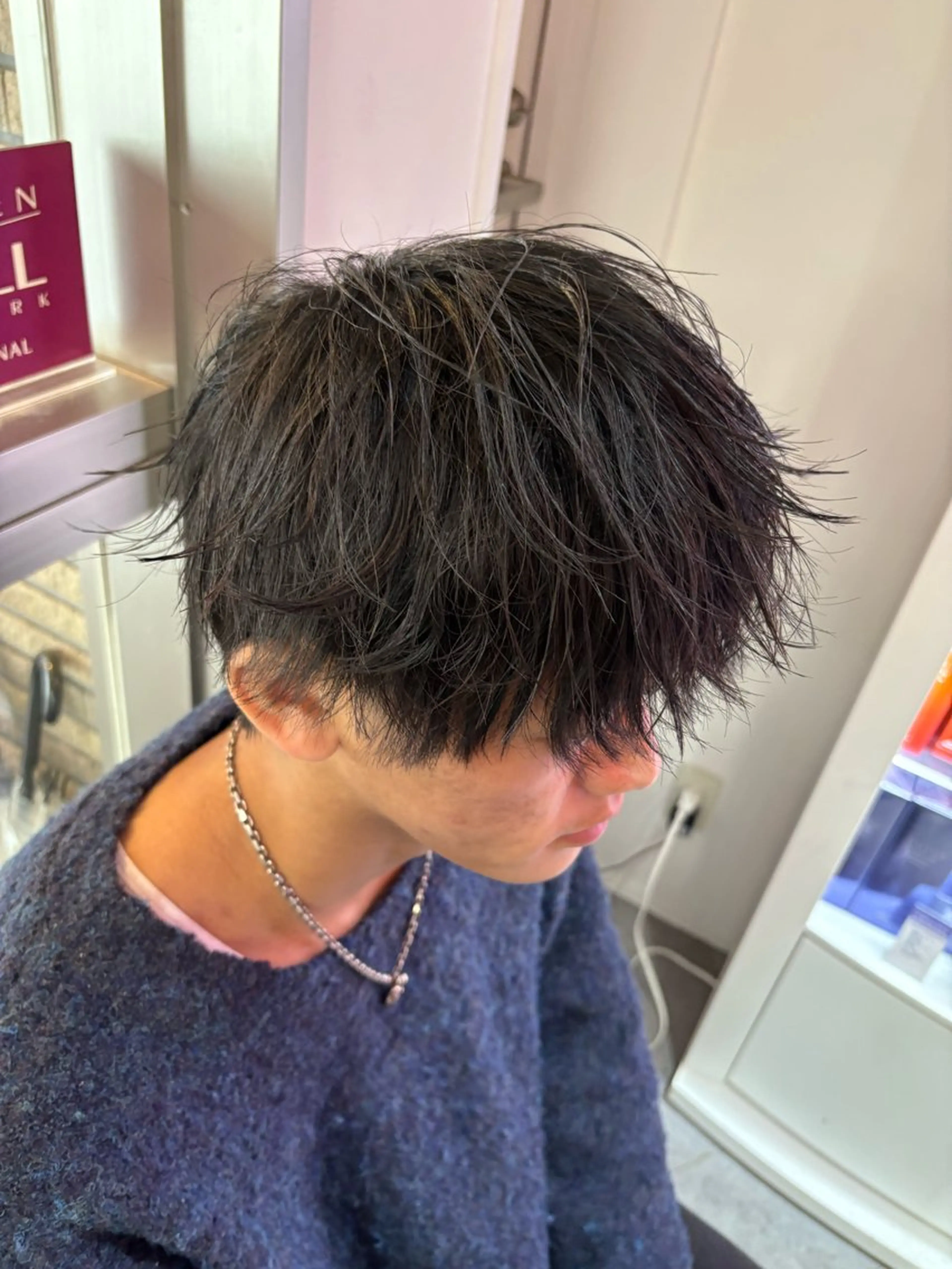 ミディアム カラー パーマ メンズ カット ヘッドスパ ヘアセット メンズパーマ特化 🔥韓国ヘア職人🔥のヘアスタイル