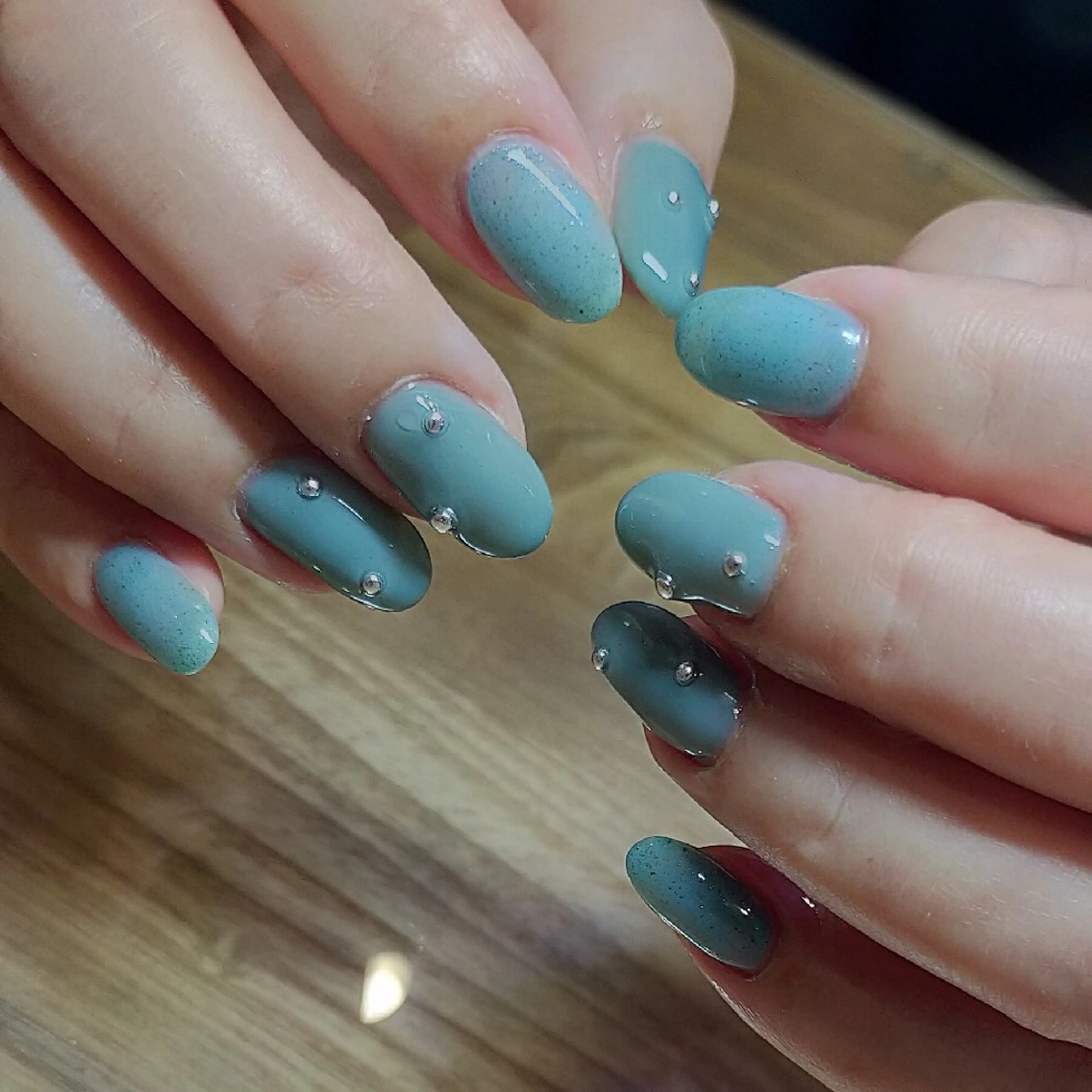 ネイル アトリエマッジョ madokaのネイルデザイン