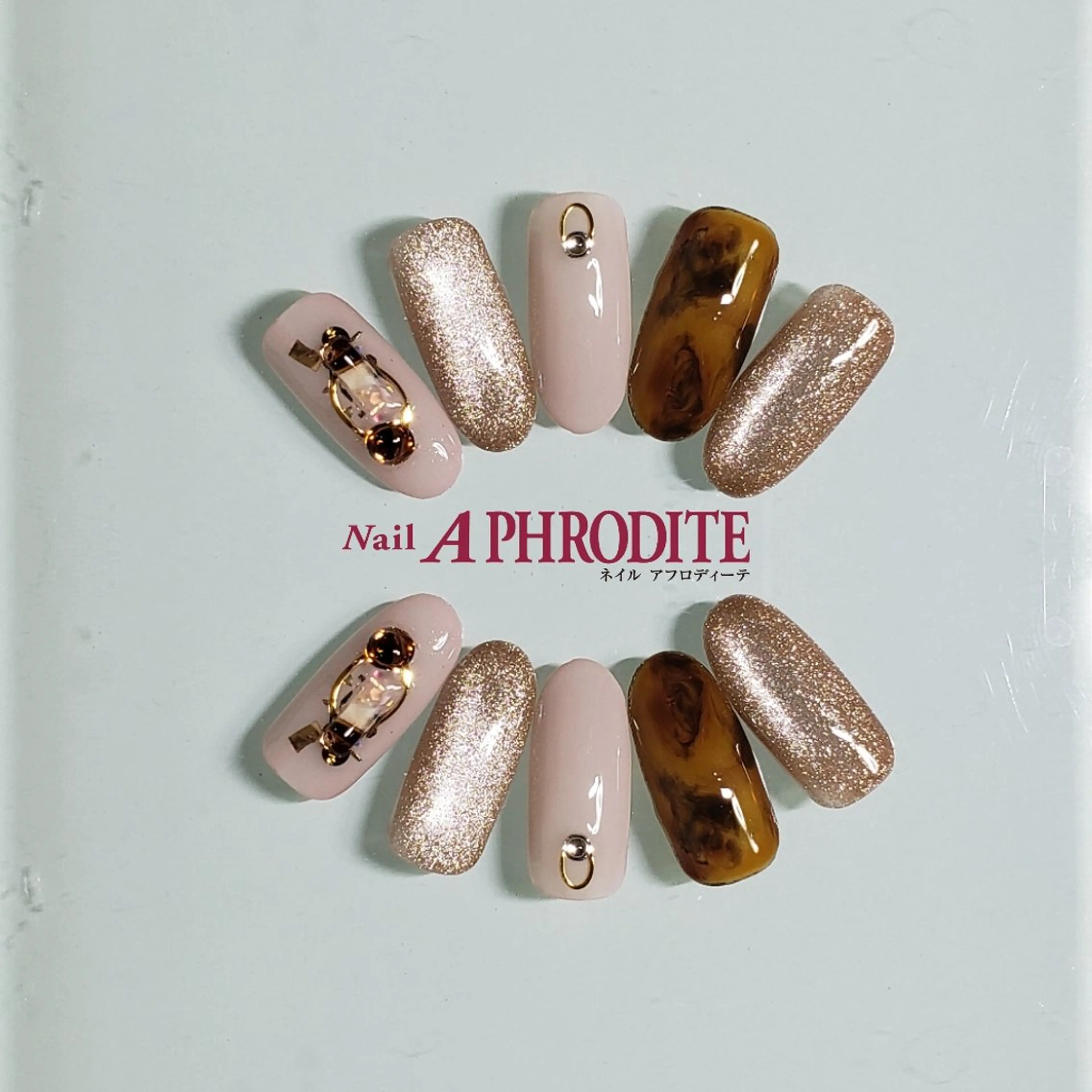 ネイル ジェルネイル ニュアンスネイル スカルプネイル ソフトジェル ネイルチップ ハンドネイル Nail  Aphroditeのネイルデザイン