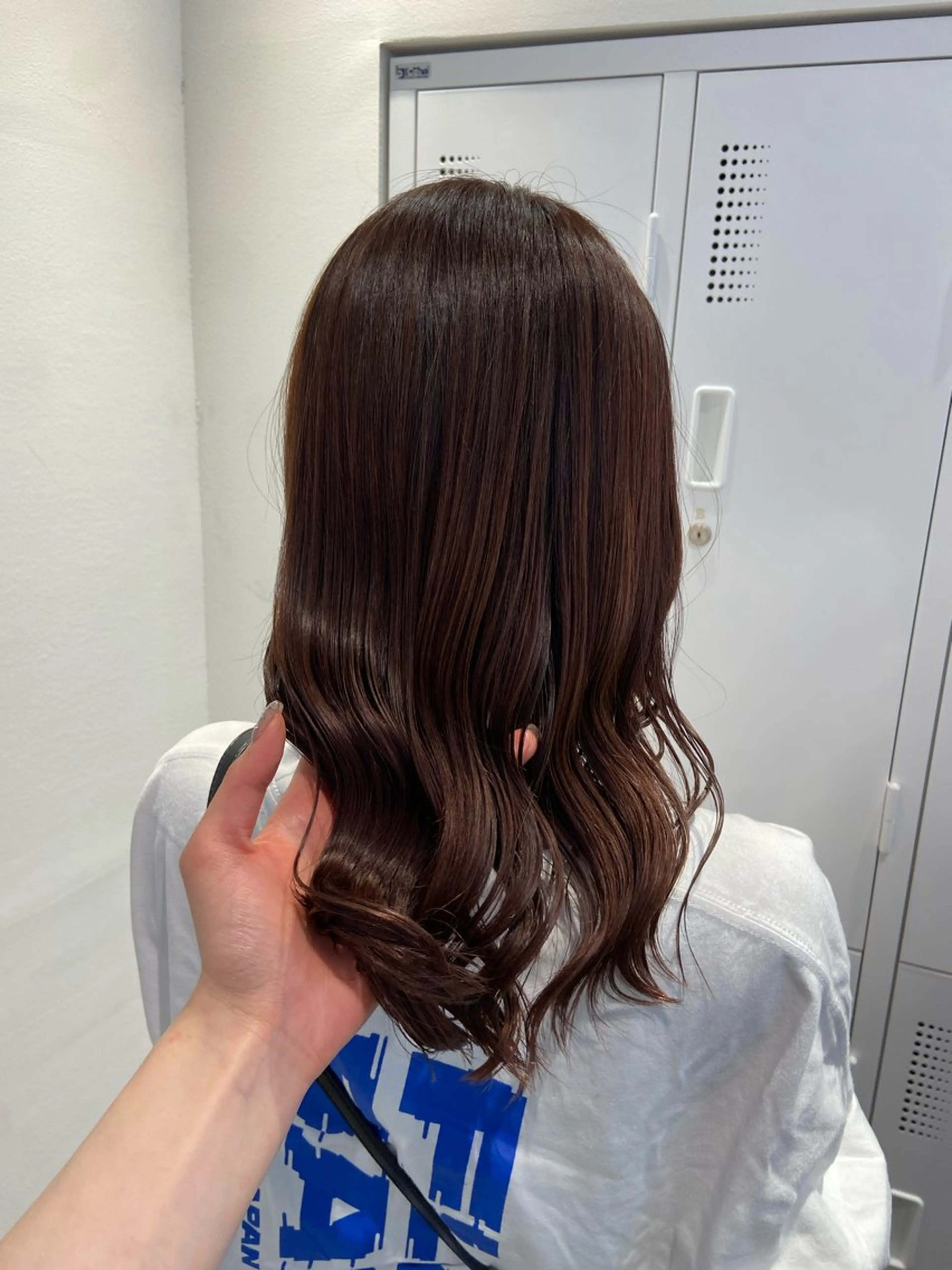 セミロング カラー ヘアカラー LiEn hair's BEAU group所属・松下 茉紀👱🏻‍♀️のヘアスタイル