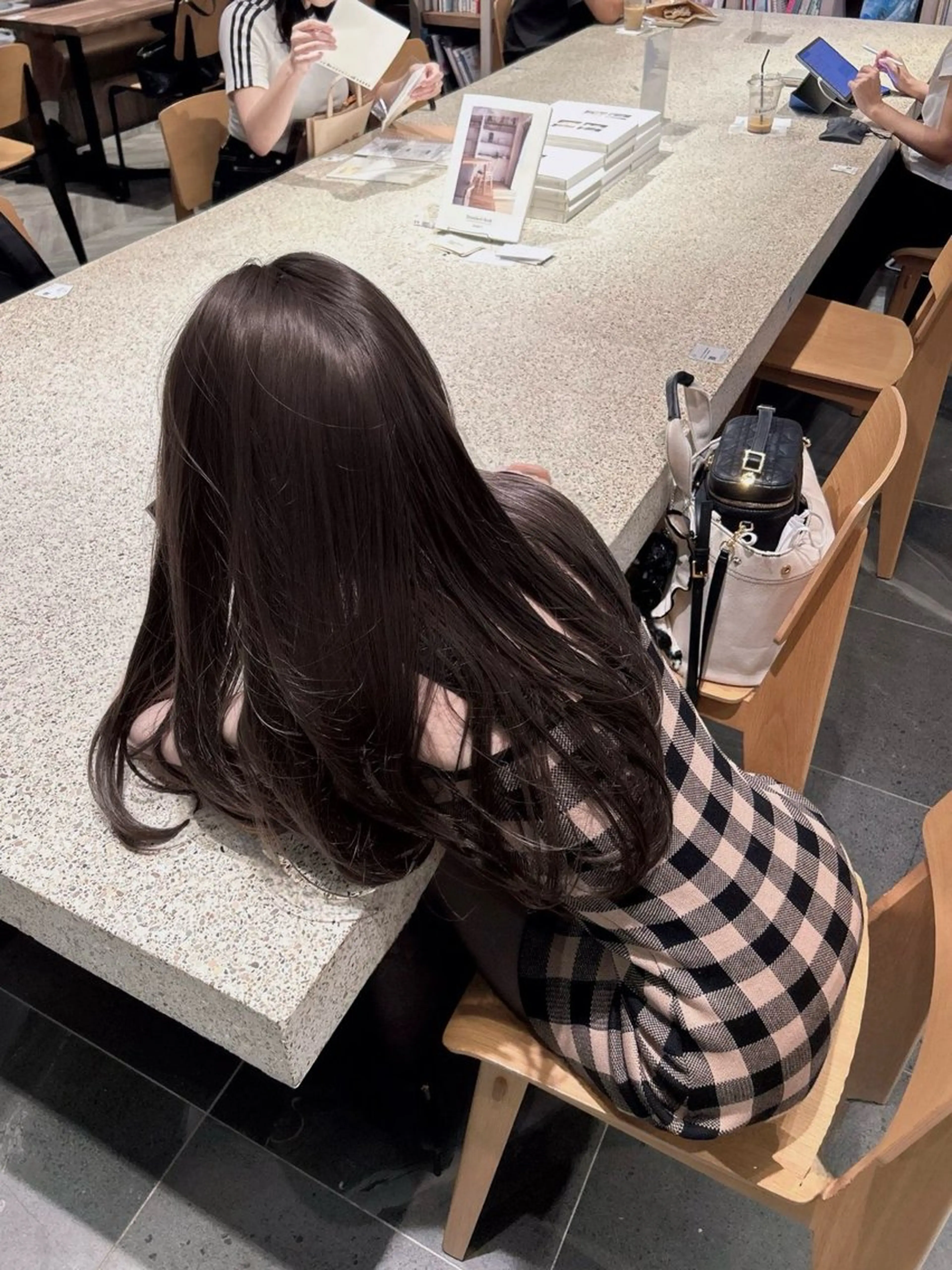 カラー 🎀カラー特化/渡辺 愛弓のヘアスタイル