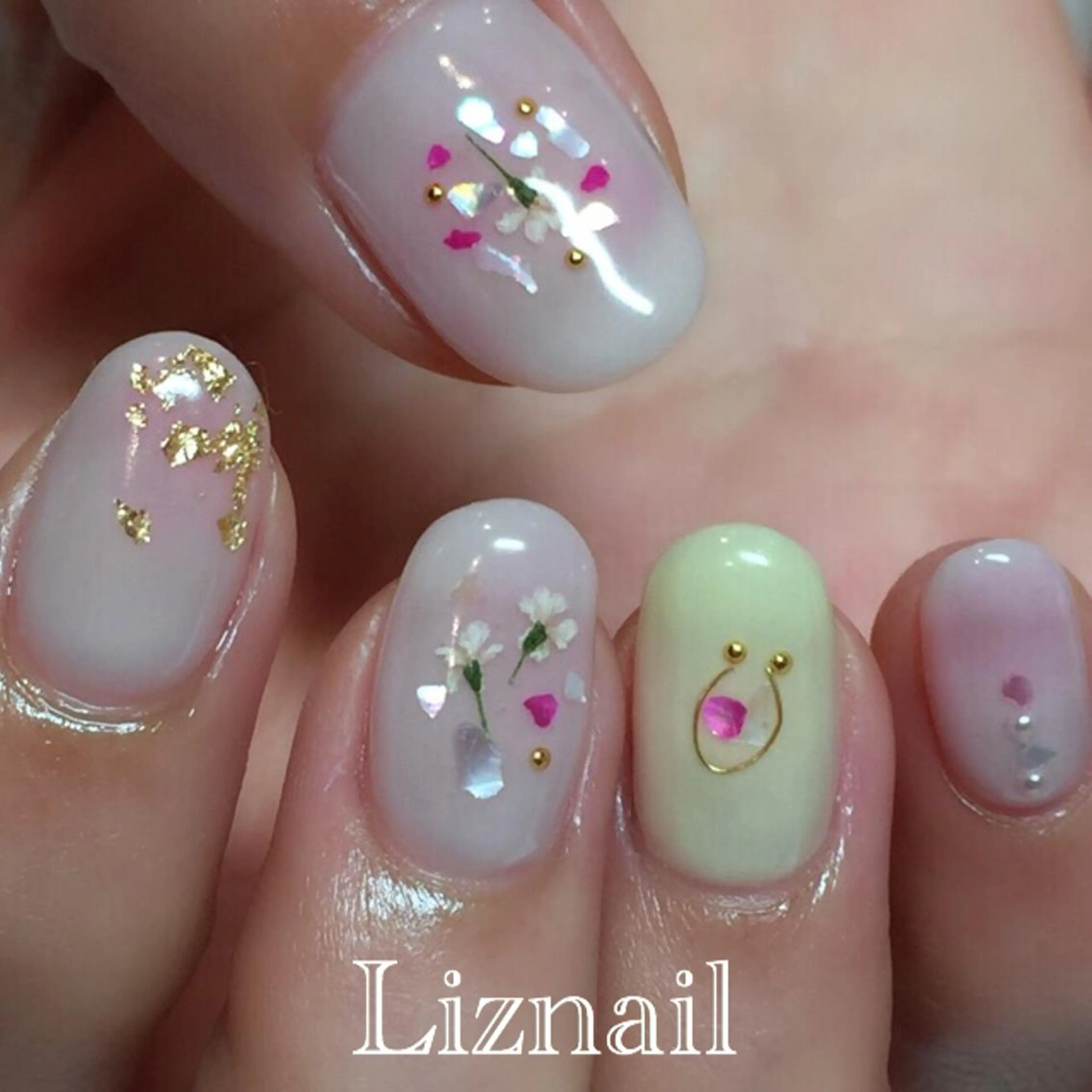 ネイル Rawr / saoriのネイルデザイン