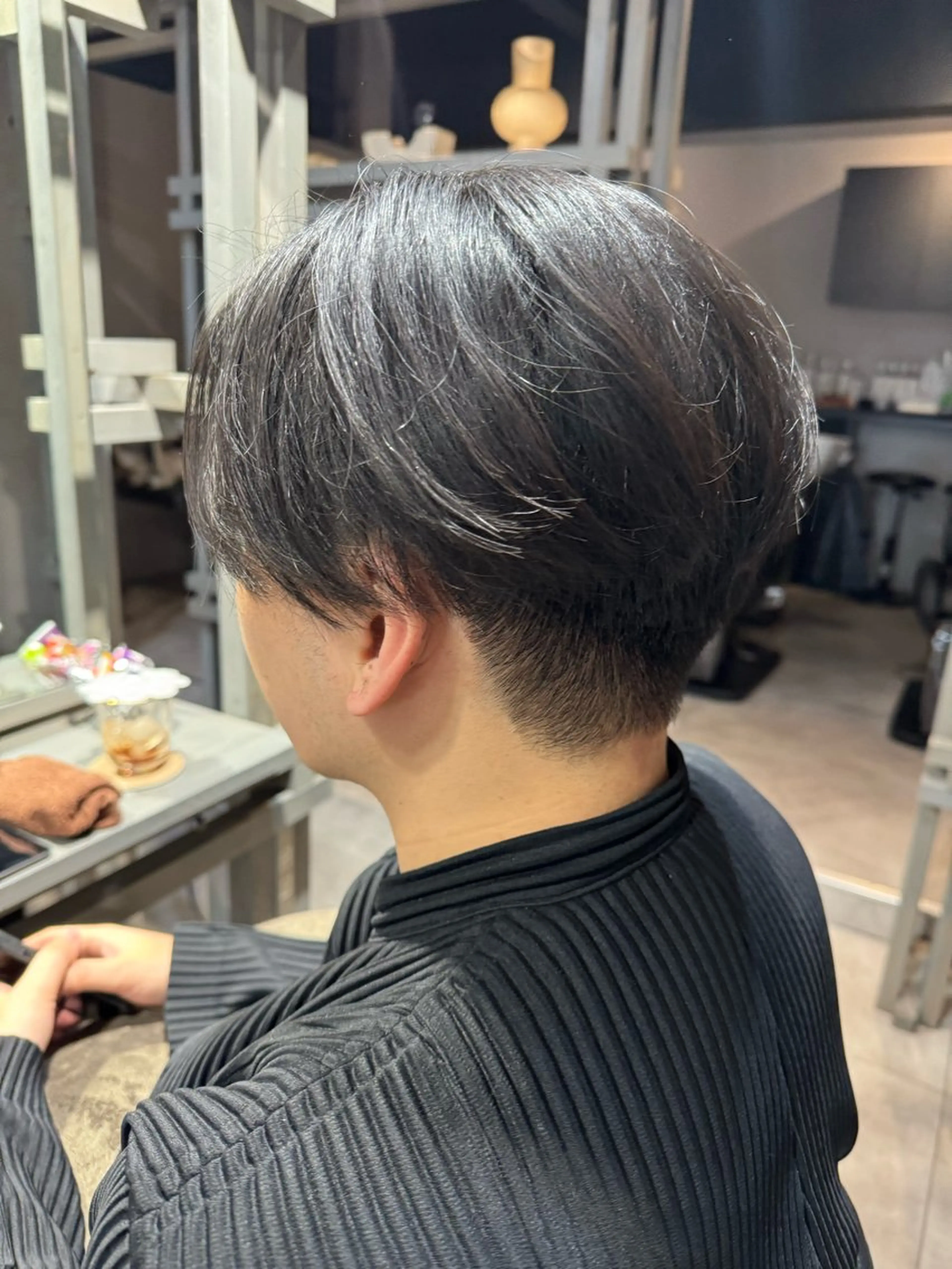 メンズ センターパート 似合う髪型が 分からない方へのヘアスタイル