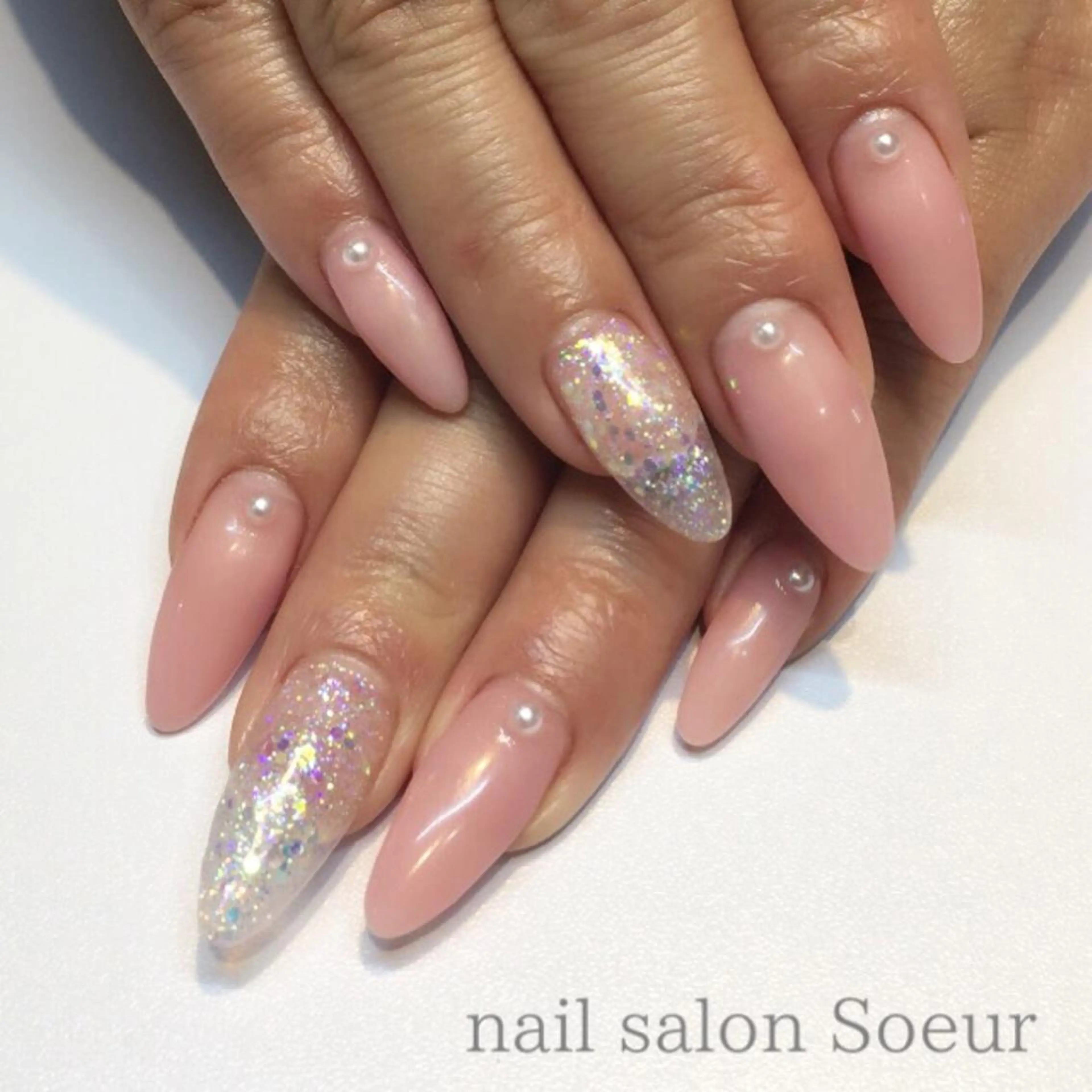ネイル オーロラネイル キラキラネイル ラメ(グリッター) 持ち込み ピンク ハンドネイル nail salon Soeurのネイルデザイン