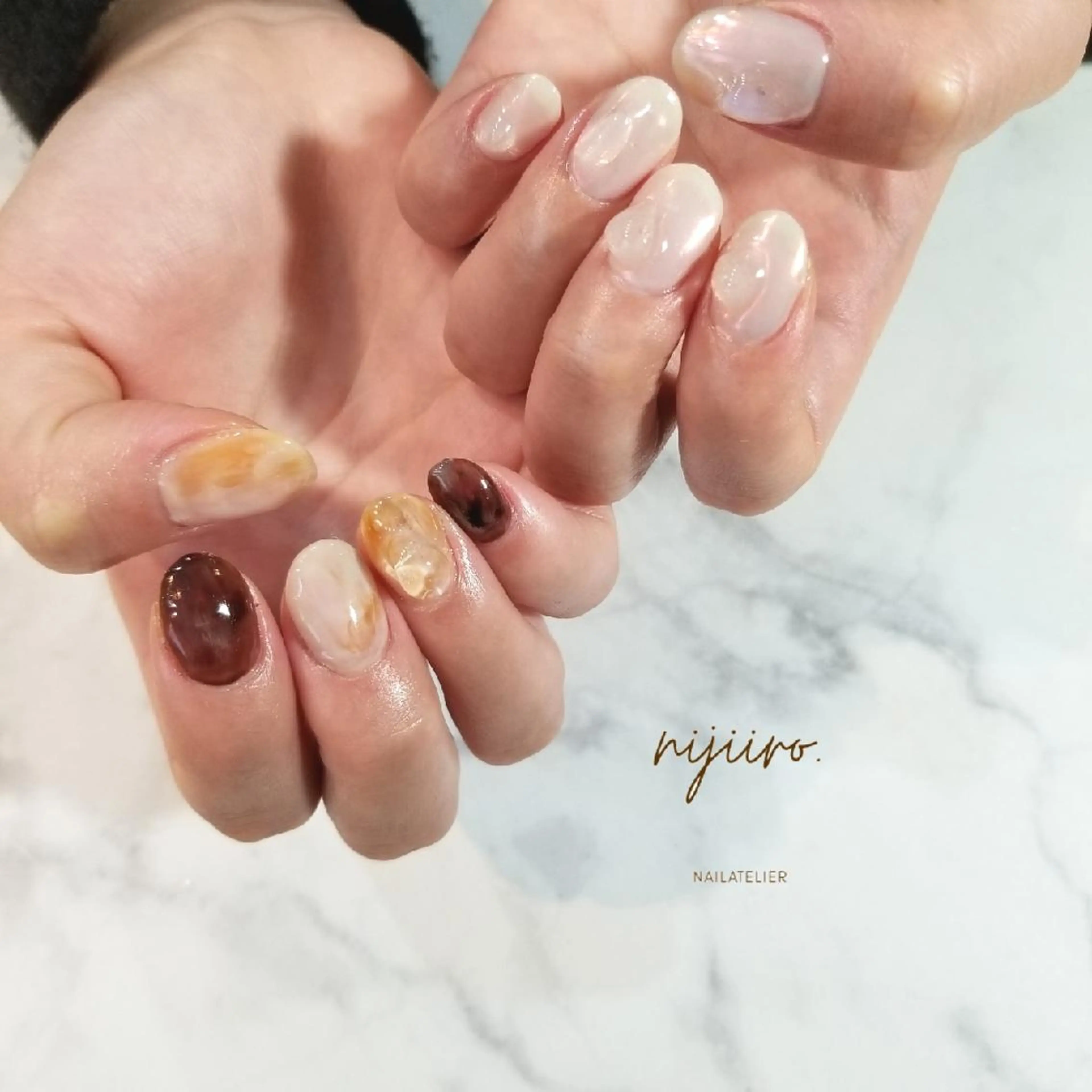 ネイル ハンドネイル nijiiro🌈 サトウのネイルデザイン