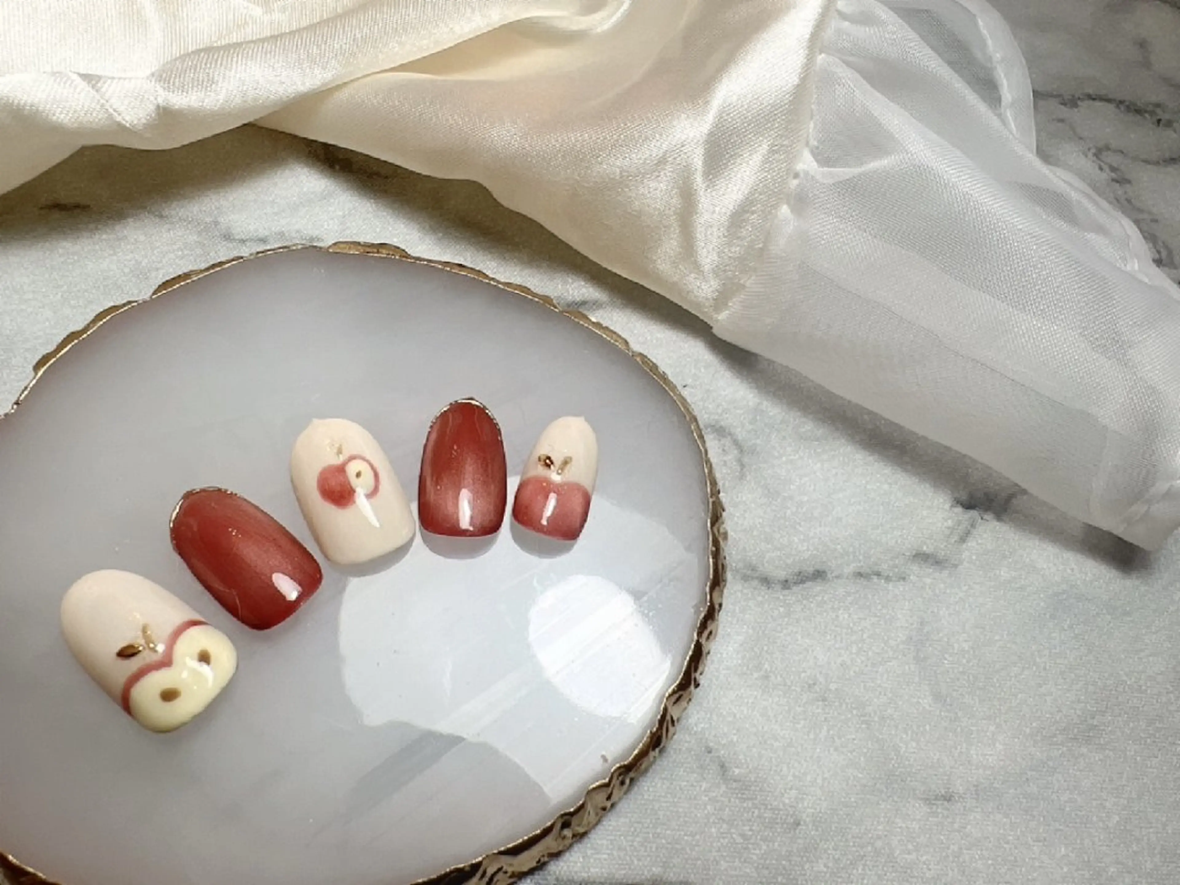 ネイル ハンドネイル JULIE NAILのネイルデザイン