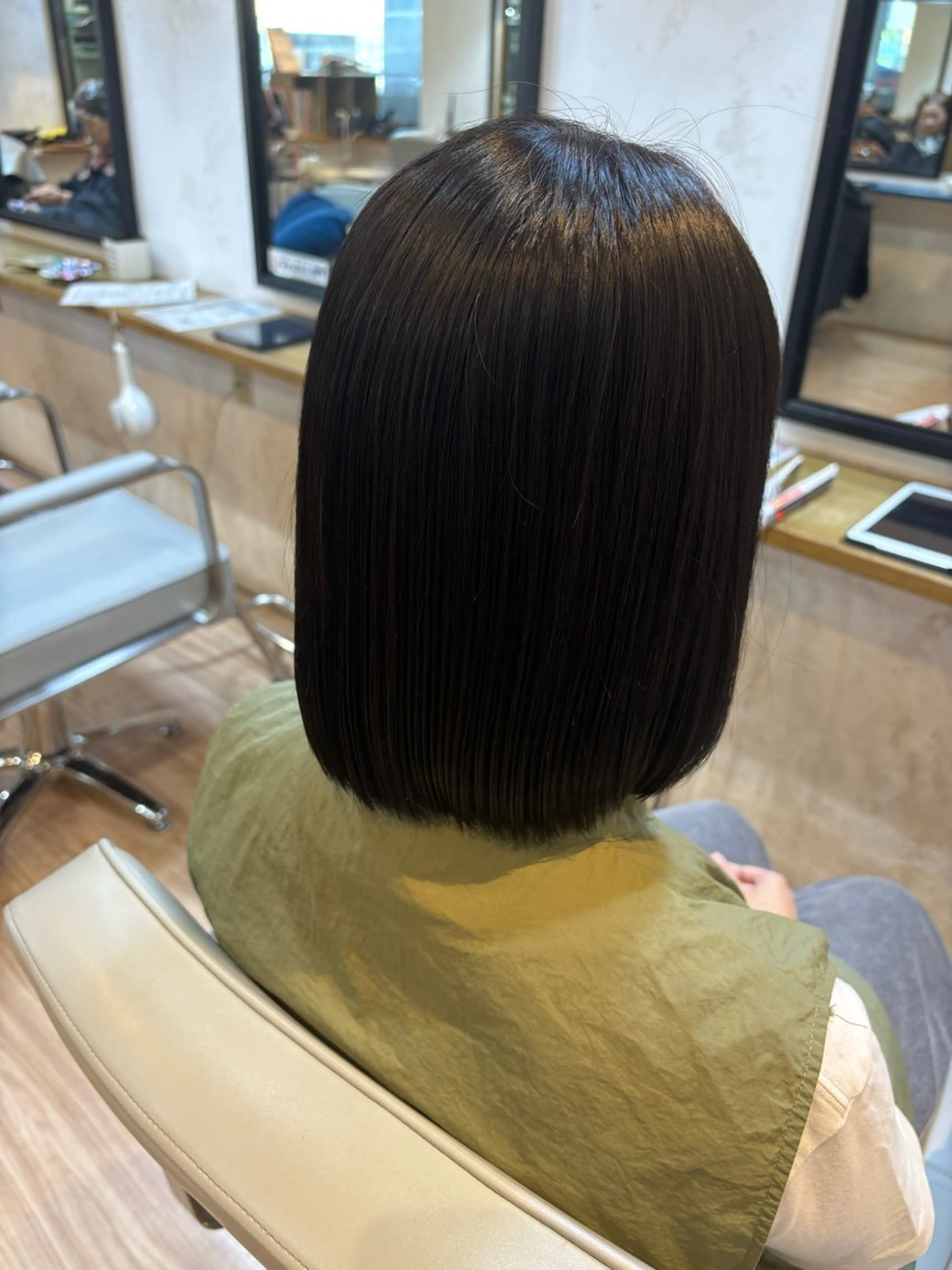 ミディアム ヘアカラー トリートメント 韓国ヘアー🇰🇷 MIWAのヘアスタイル