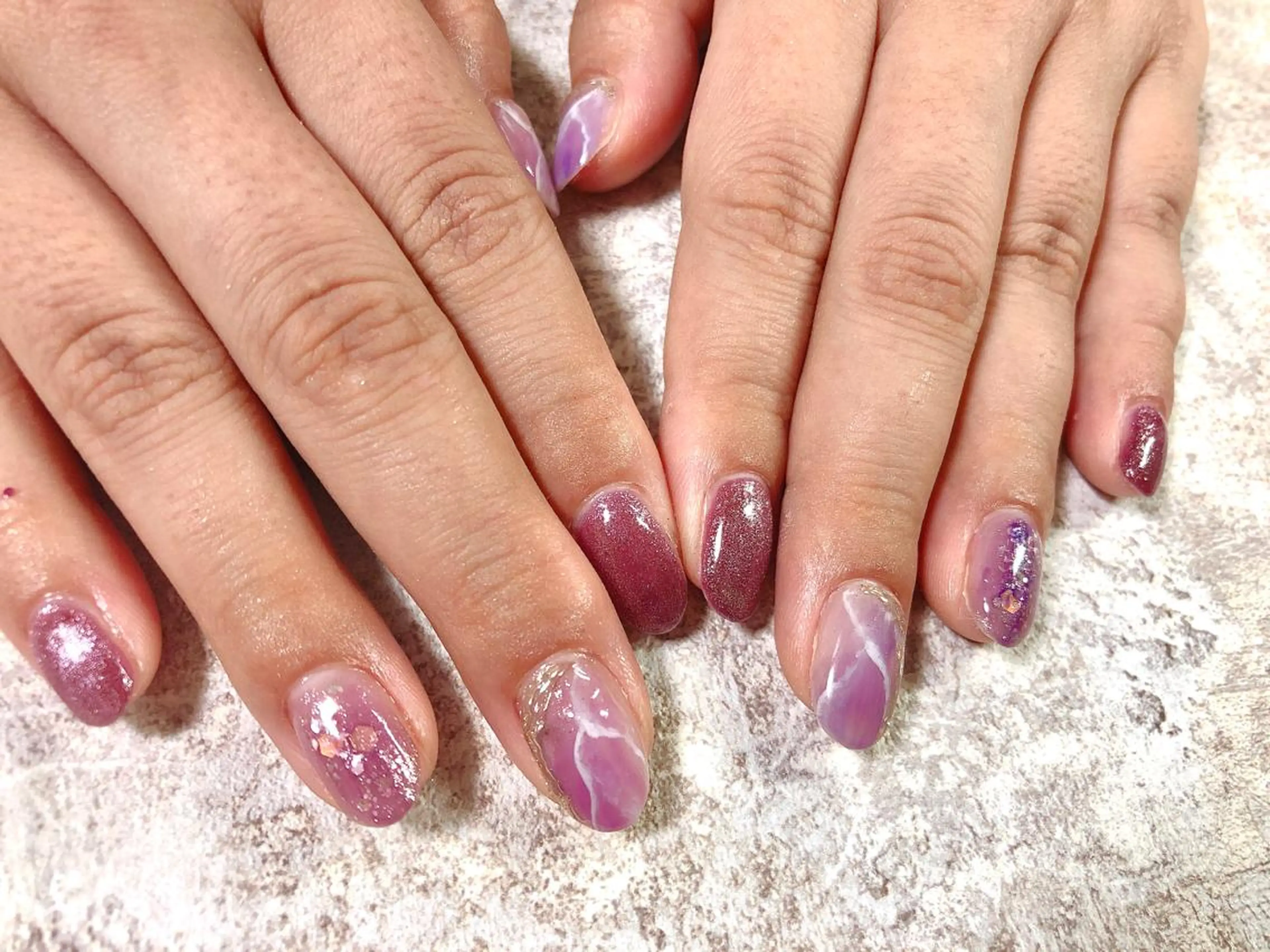 ネイル 大理石ネイル(マーブル) mogunail &blowのネイルデザイン