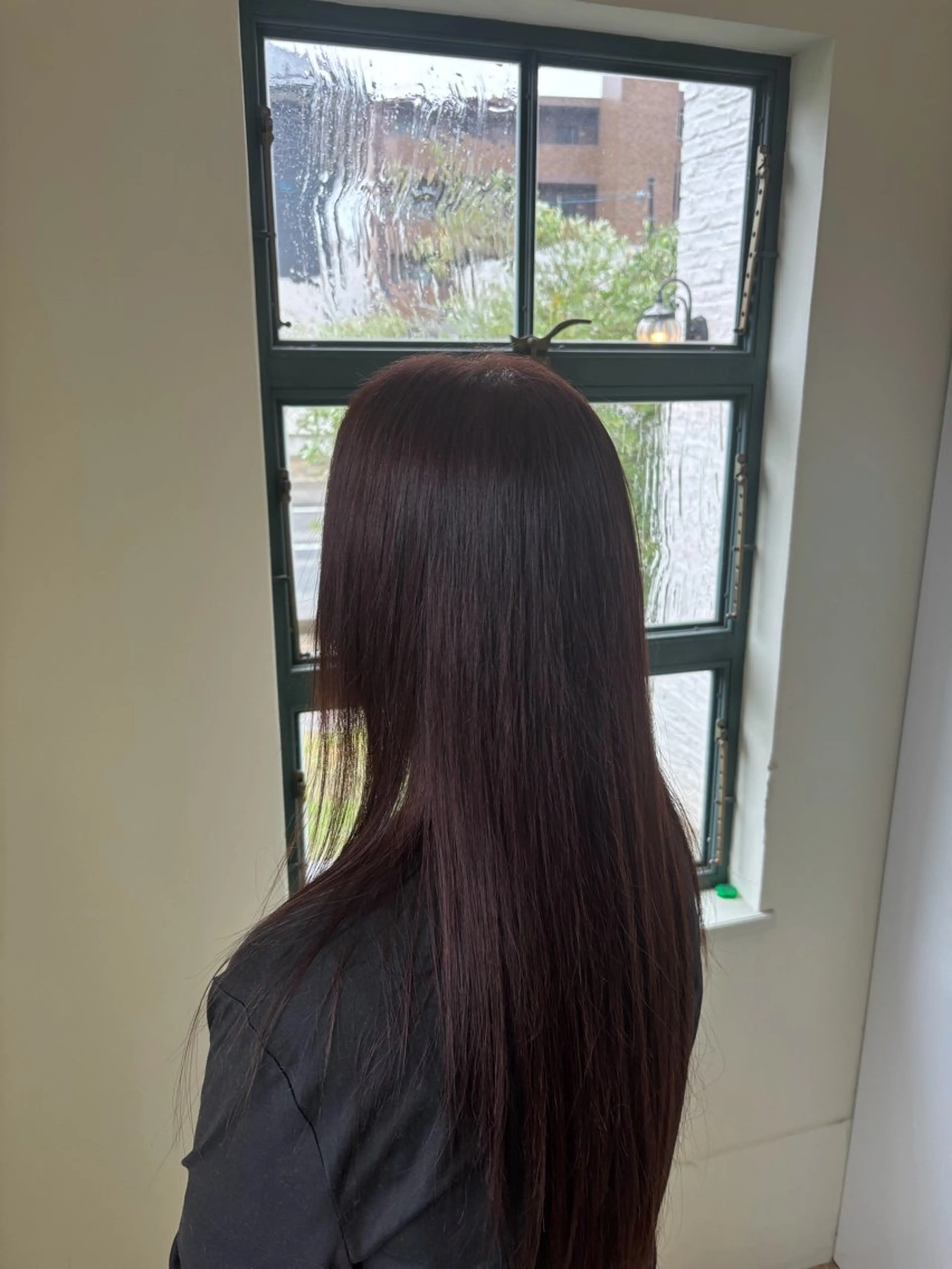 セミロング 古川 心のヘアスタイル