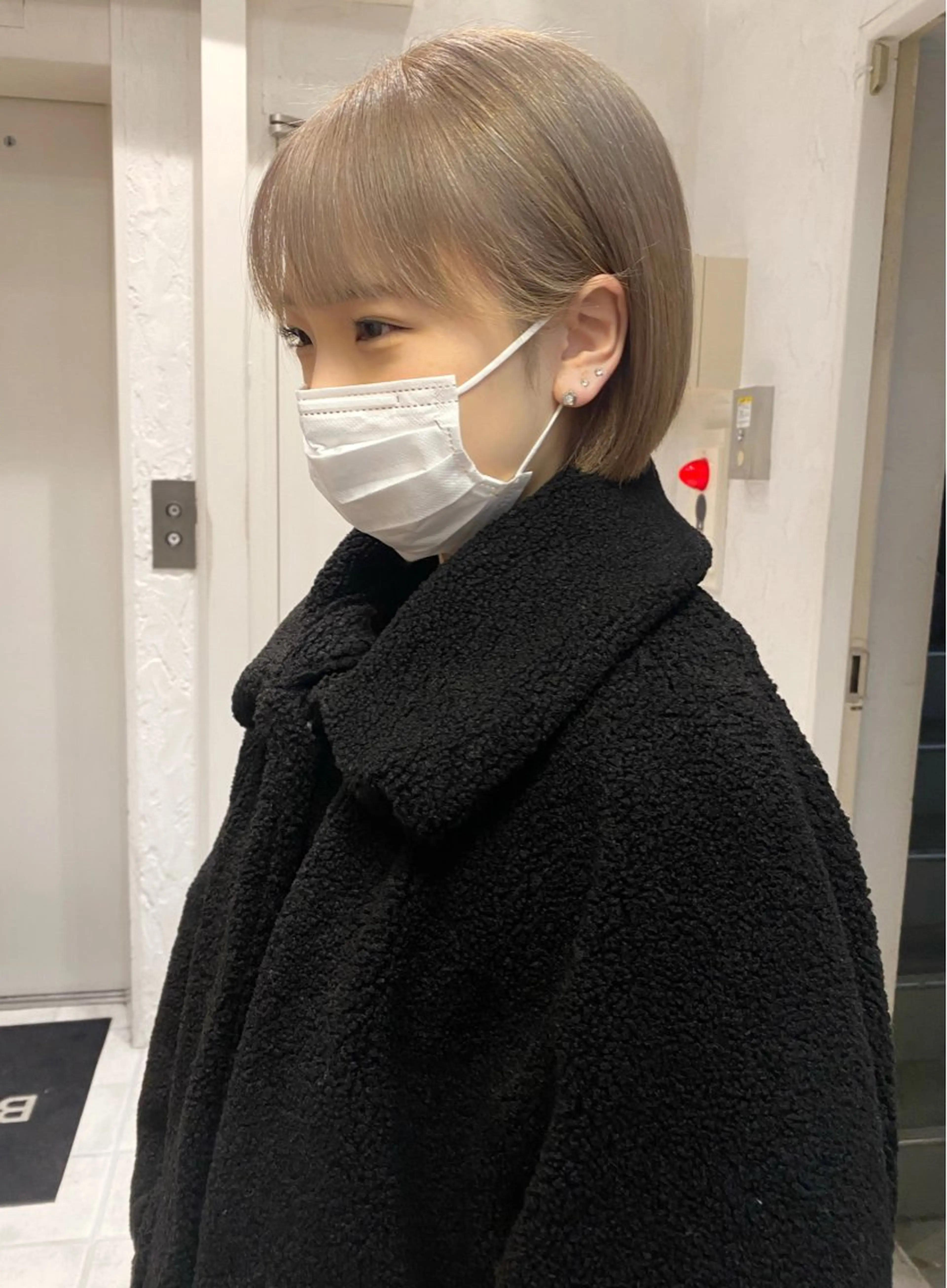ショート カラー ベージュカラー ハイトーンカラー ホワイトベージュ ボブ 🌟アレンジが似合う カラー🌟Rumiのヘアスタイル