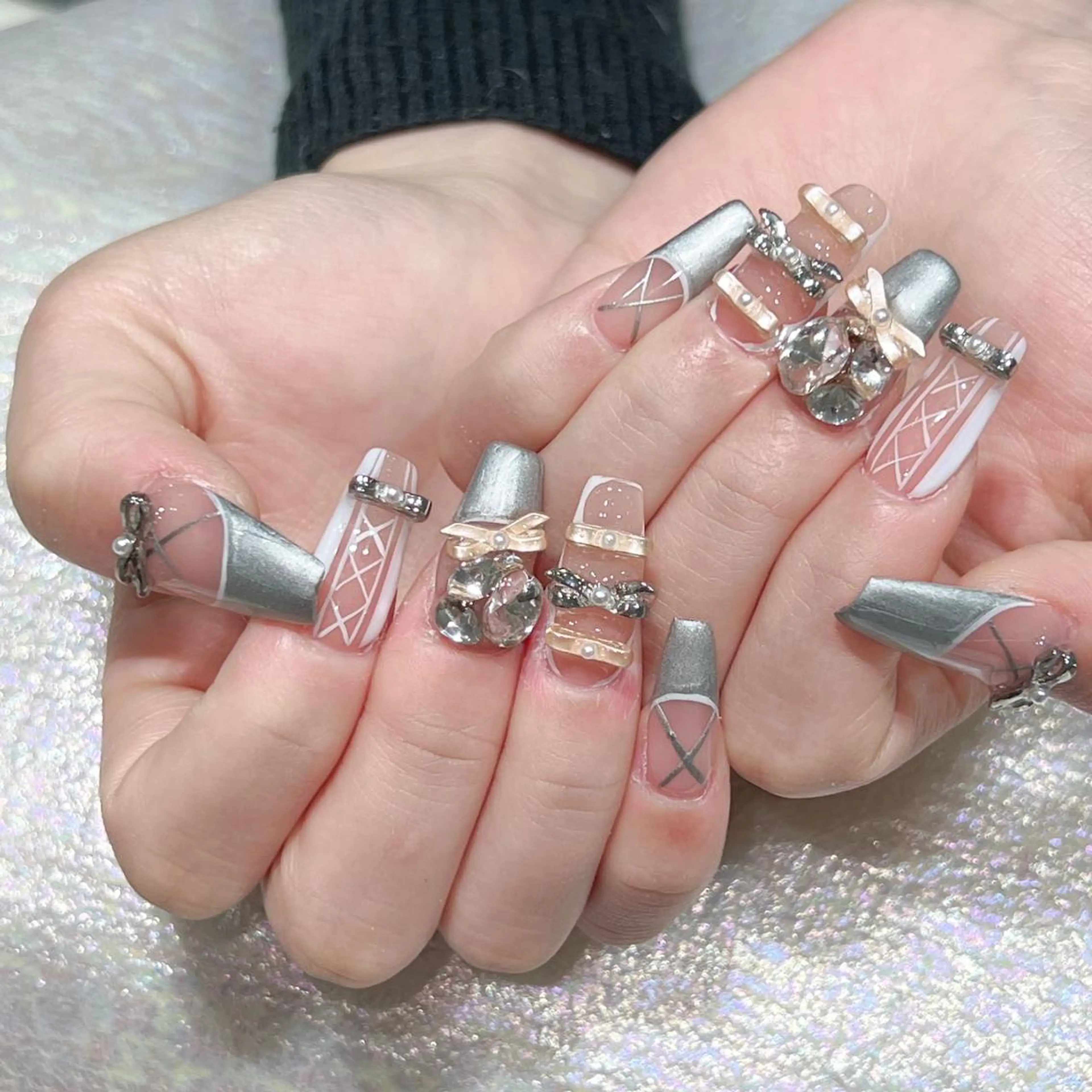 ネイル ハンドネイル Queens みなみのネイルデザイン