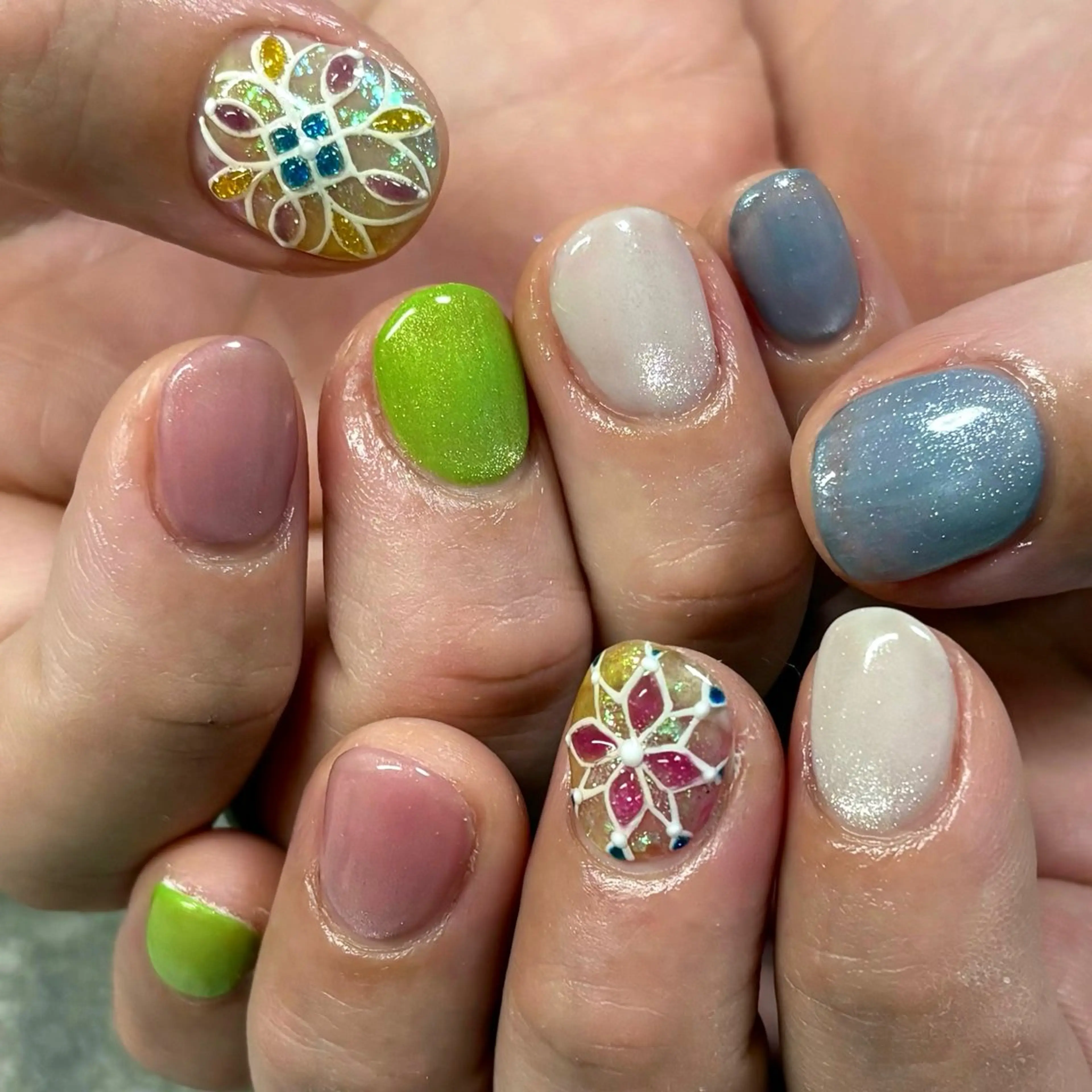 ネイル ハンドネイル FIORITURA Maikoのネイルデザイン