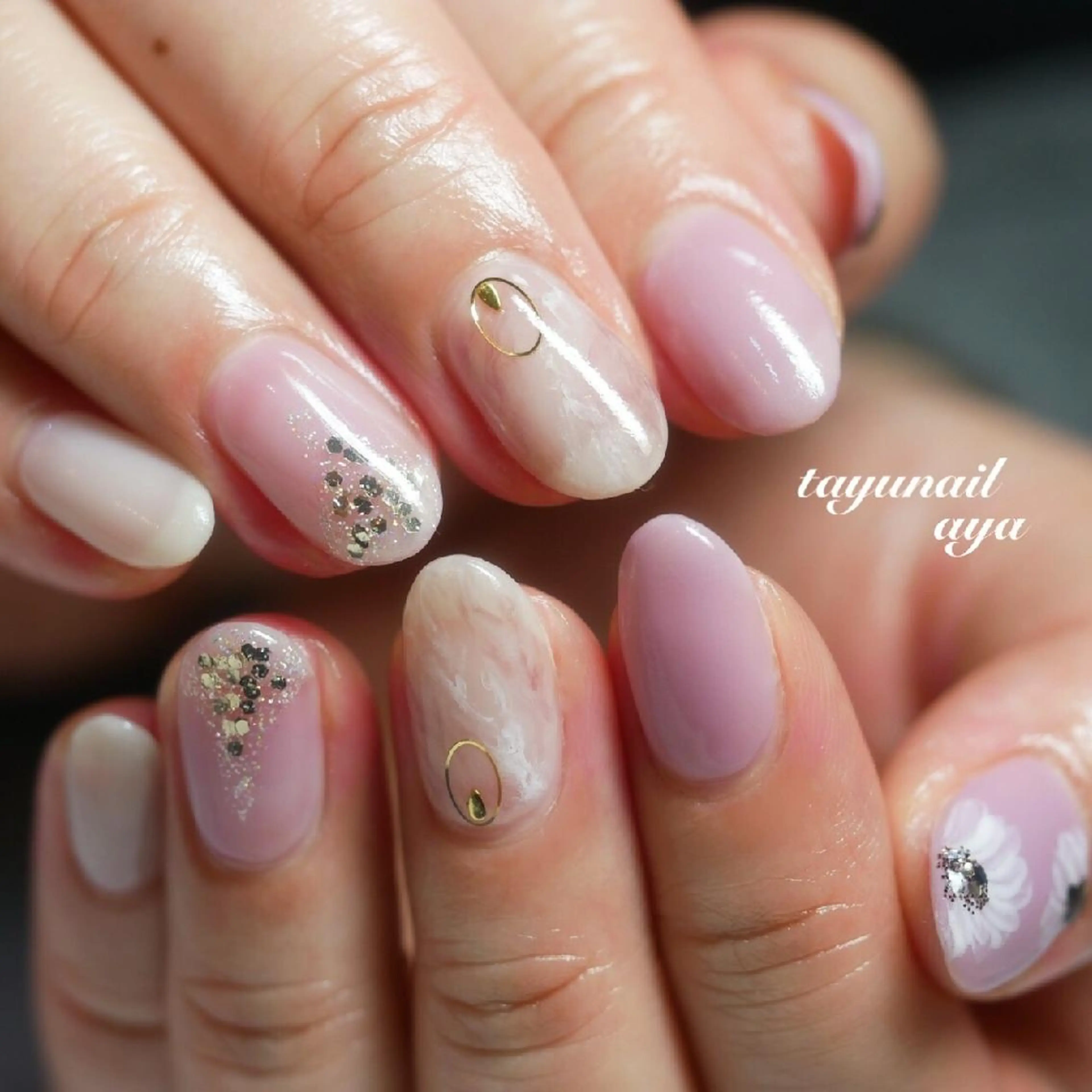 ネイル アートネイル ブルー フラワーネイル ジェルネイル ニュアンスネイル ネイルサロン 【たゆnail】のネイルデザイン