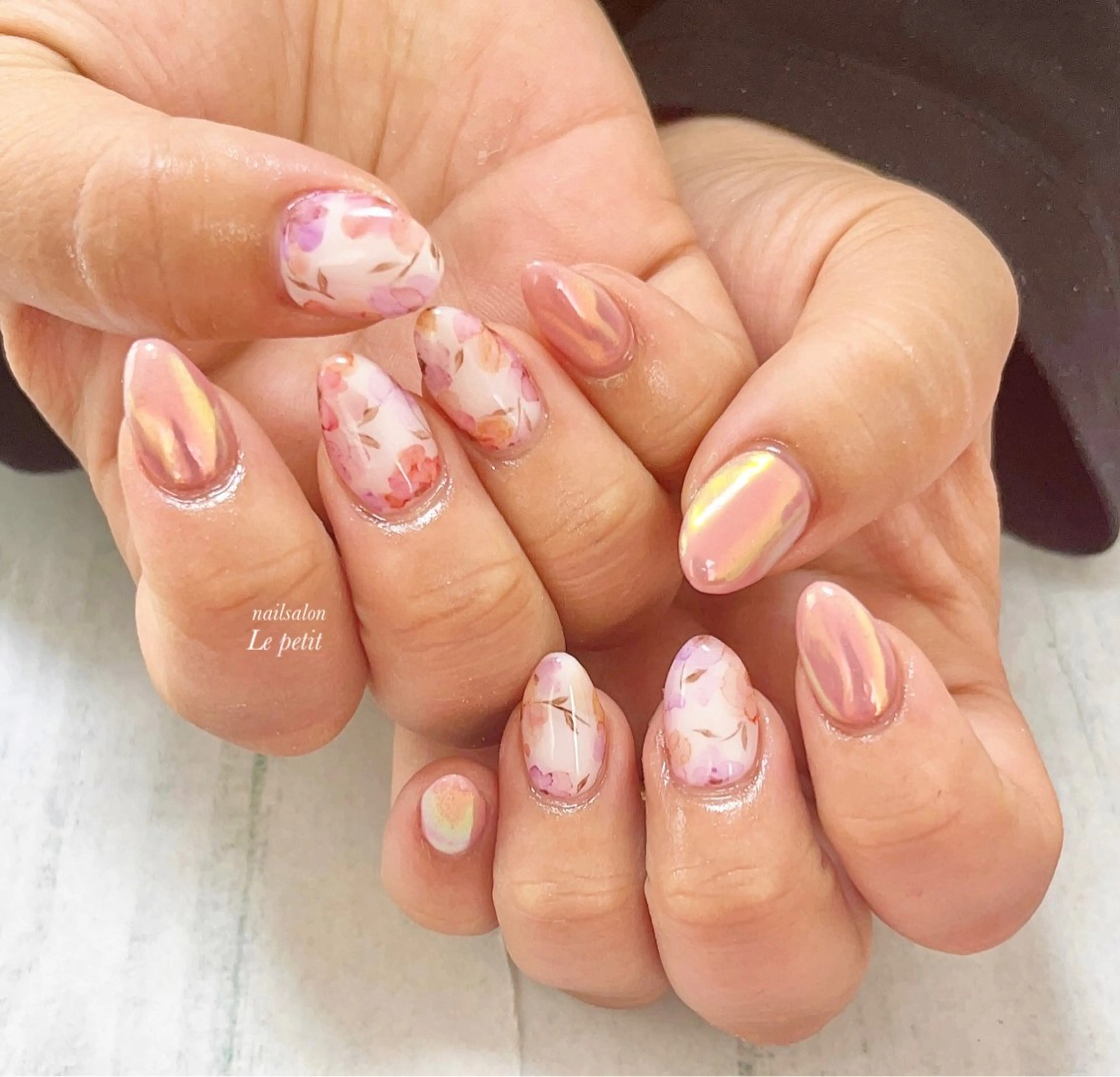 ネイル 石野 広佳のネイルデザイン