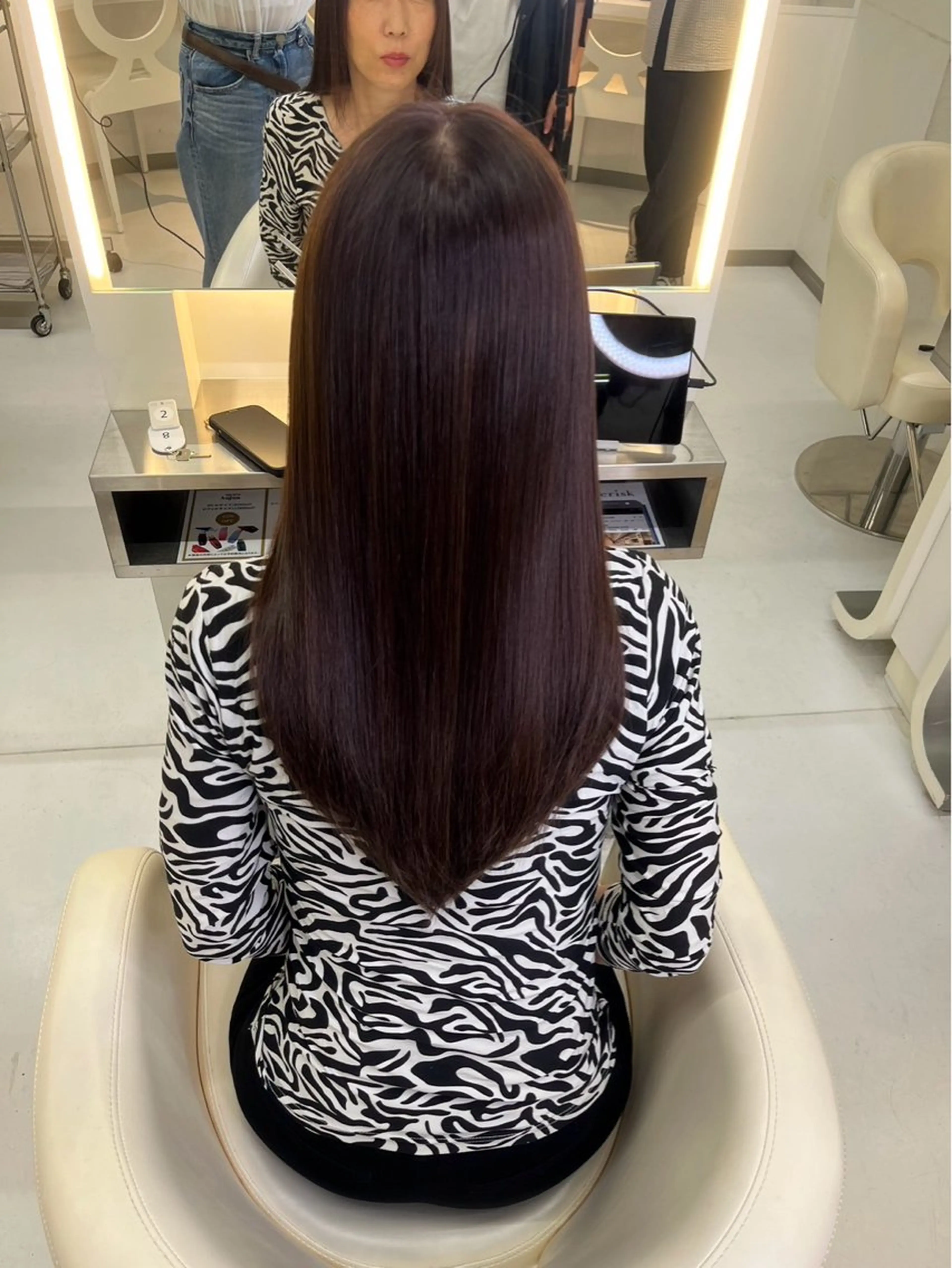 セミロング asterisk ななかのヘアスタイル