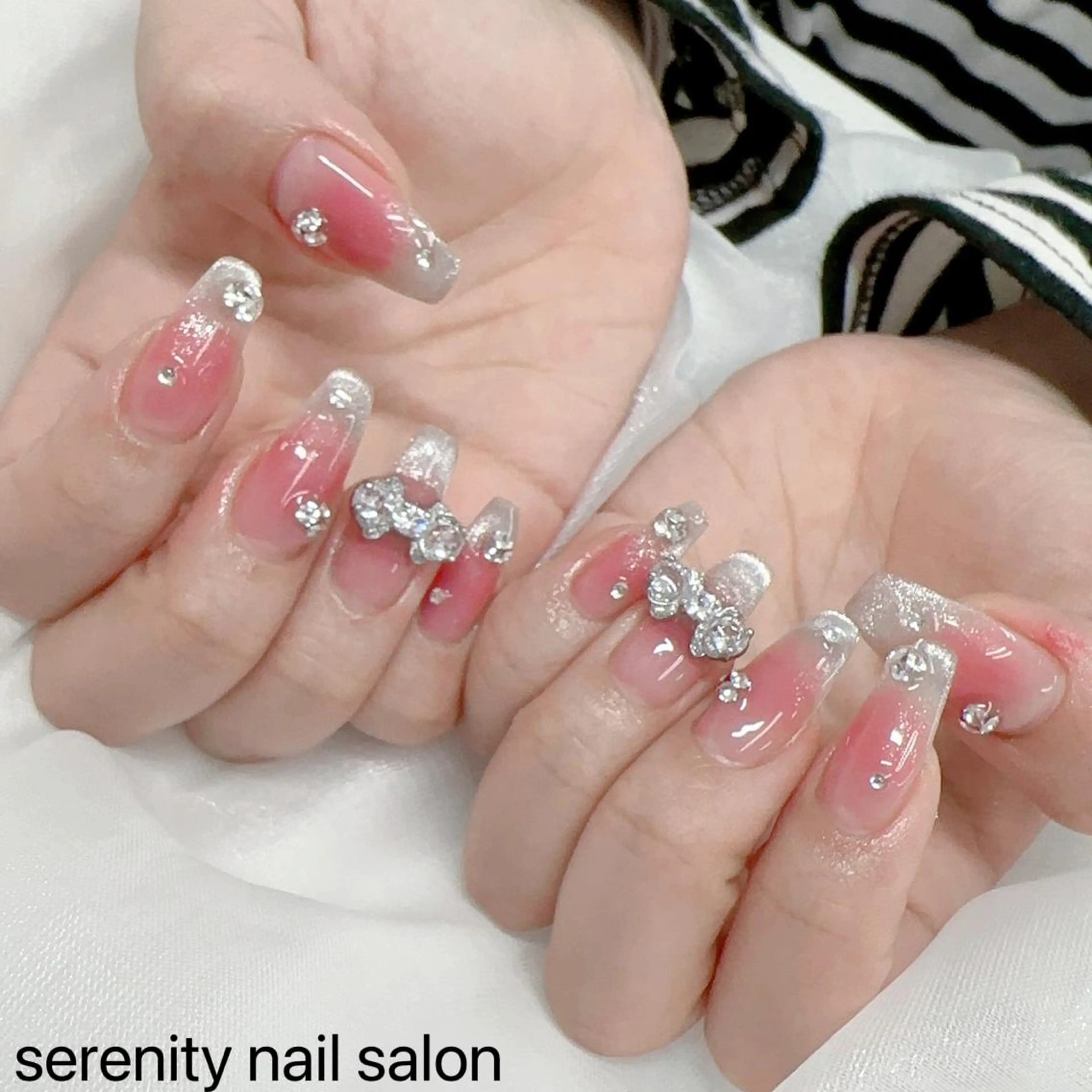 ネイル ハンドネイル ハンドケア ✨Serenity Nail salonのネイルデザイン