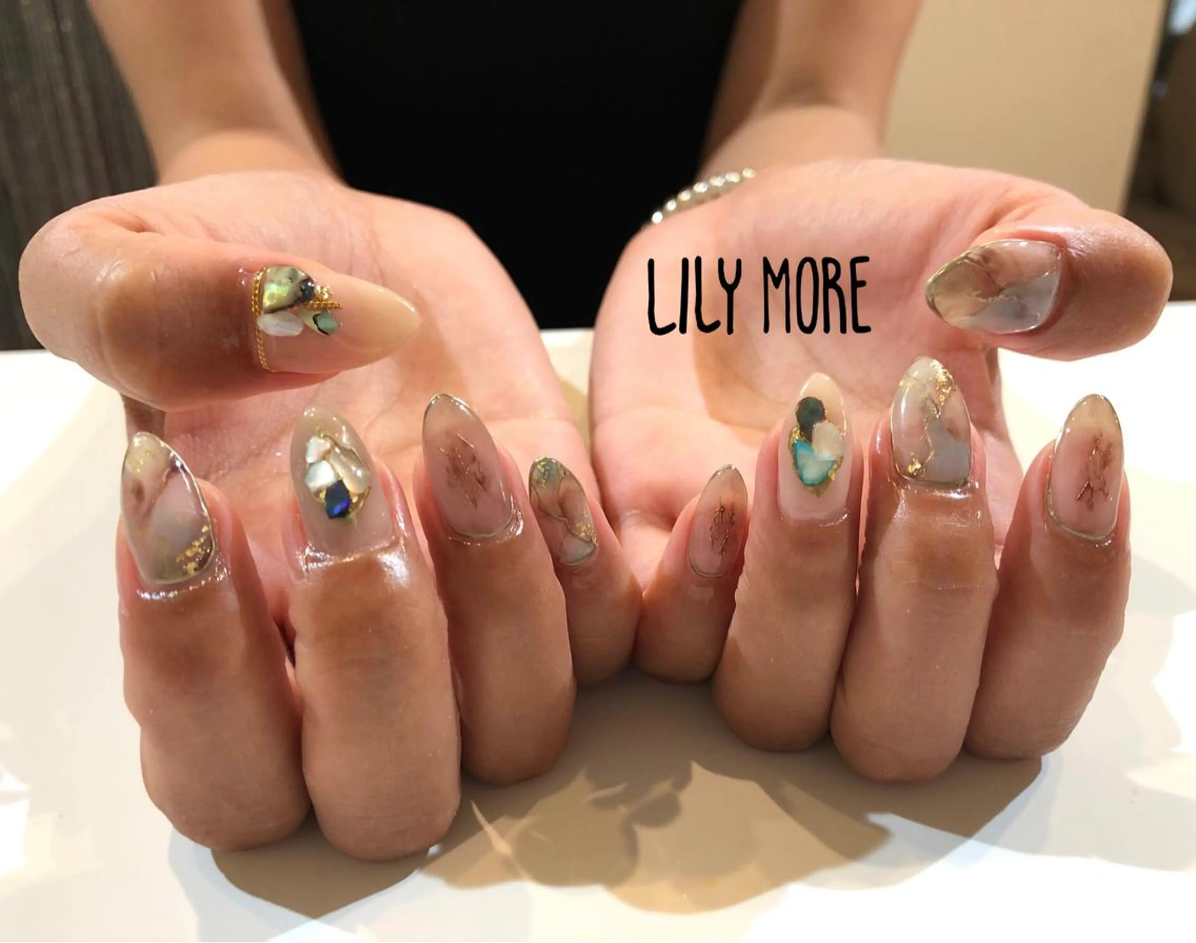 ネイル 大理石ネイル(マーブル) Lily closetのネイルデザイン