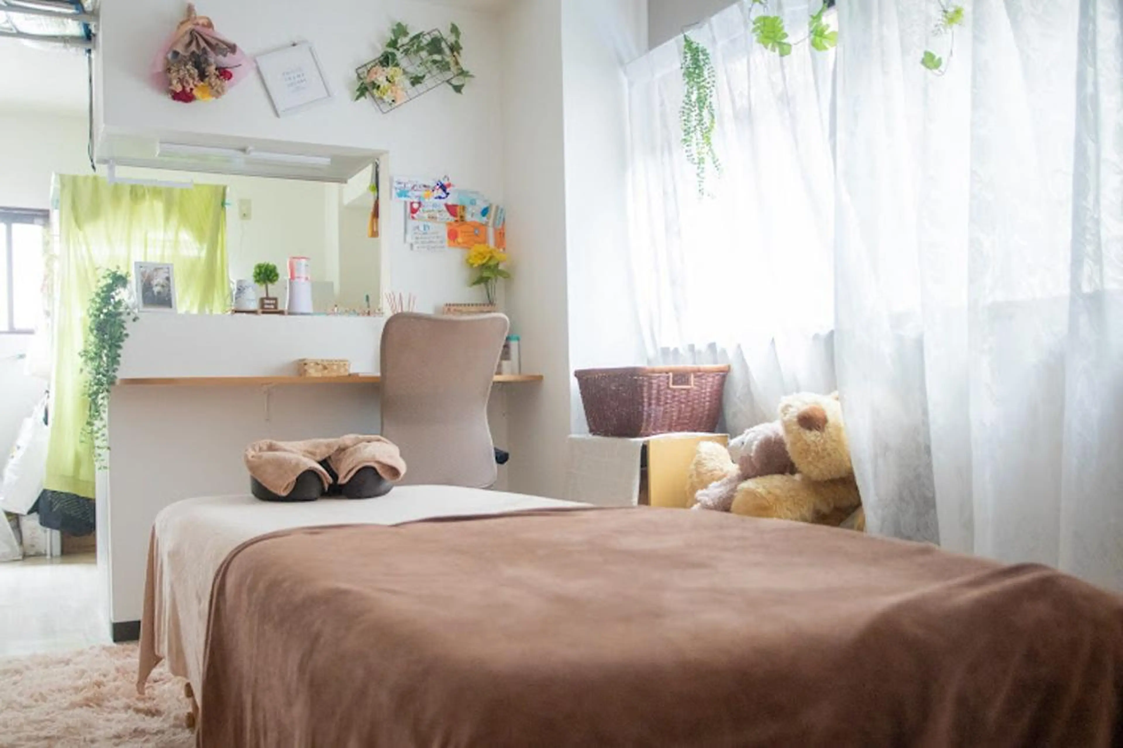 高橋 朝から軽い身体作る人のエステ・リラクイメージ