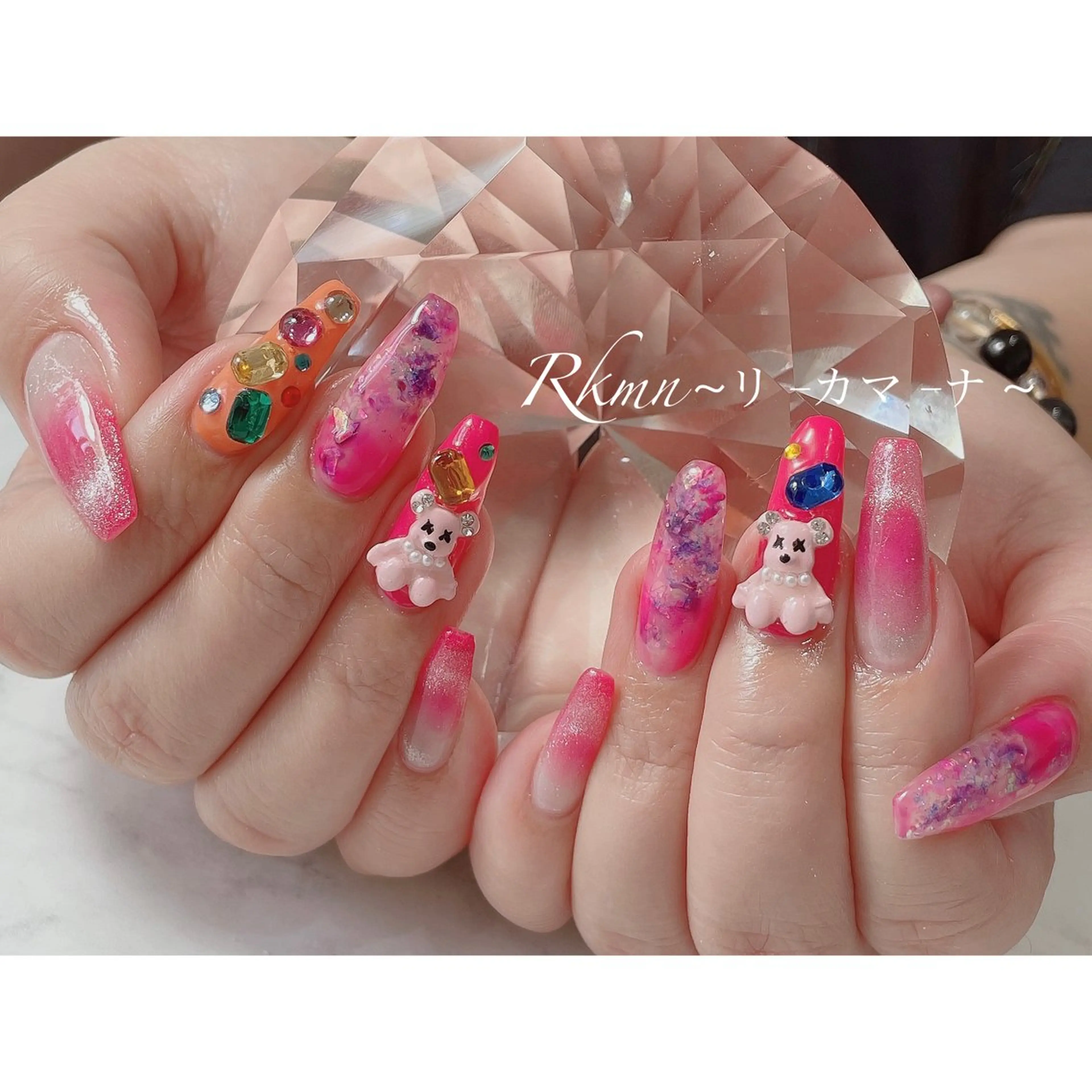 ネイル アートネイル マグネットネイル 持ち込み ニュアンスネイル ピンク ハンドネイル フットネイル ハンドケア Rkmn ~リ-カマ-ナ~のネイルデザイン