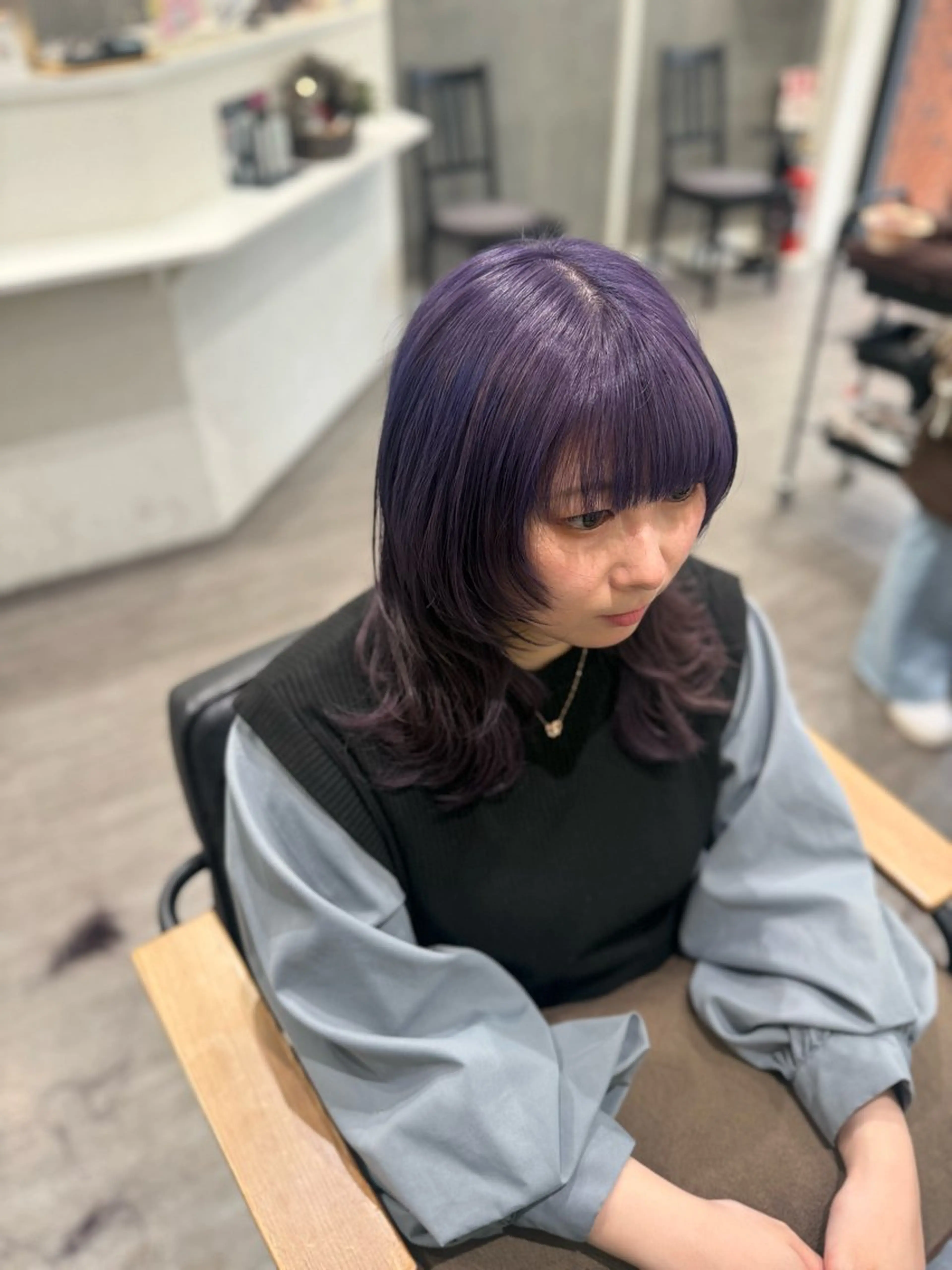 ミディアム カラー パープルカラー レイヤーカット ウルフカット ウルフレイヤー カット ヘアカラー トリートメント 艶髪レイヤー上田 紗也🇰🇷💗のヘアスタイル