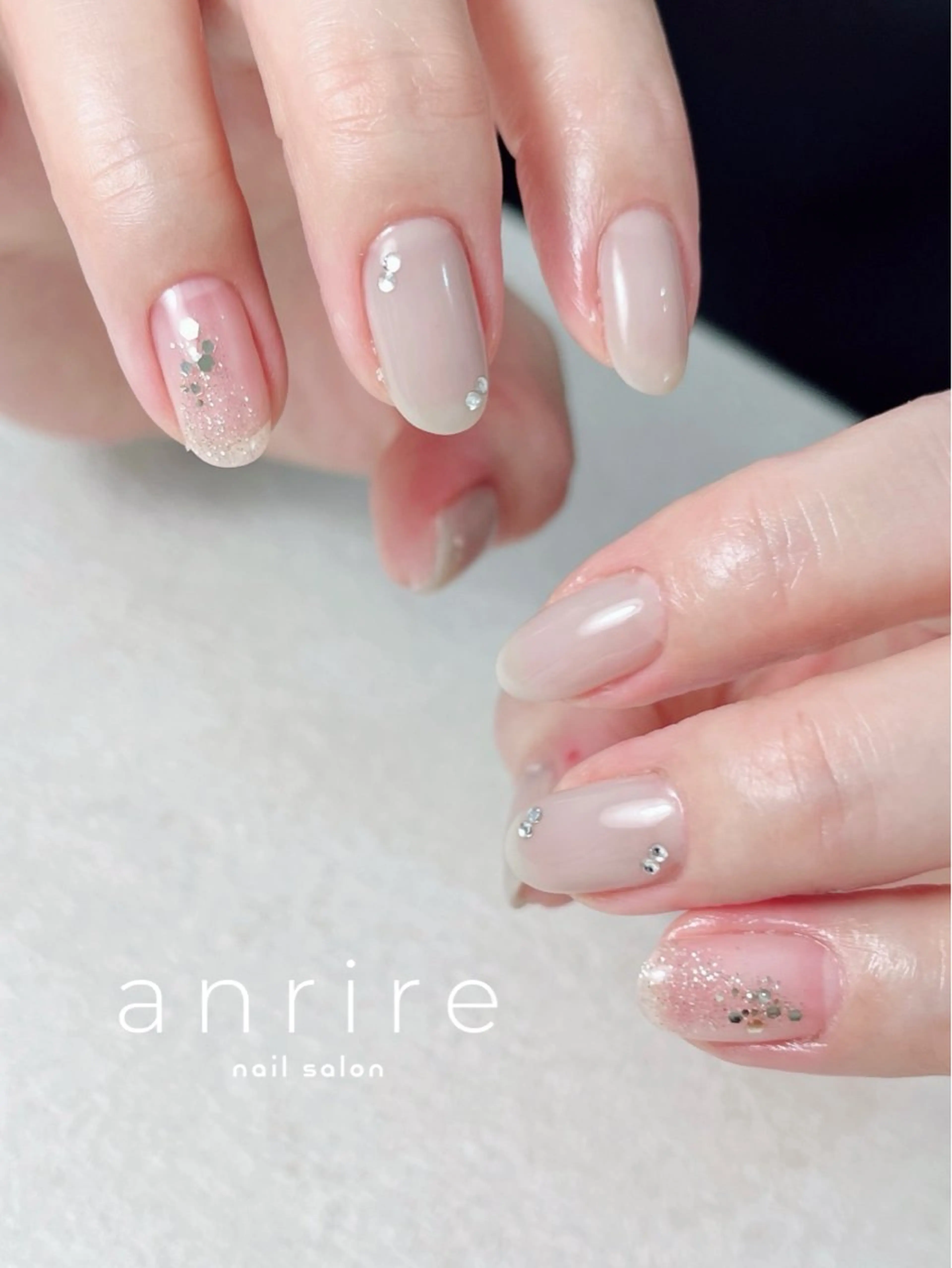 ネイル アートネイル フラッシュネイル ジェルネイル キラキラネイル ラメ(グリッター) ハンドネイル nailsalon anrireのネイルデザイン