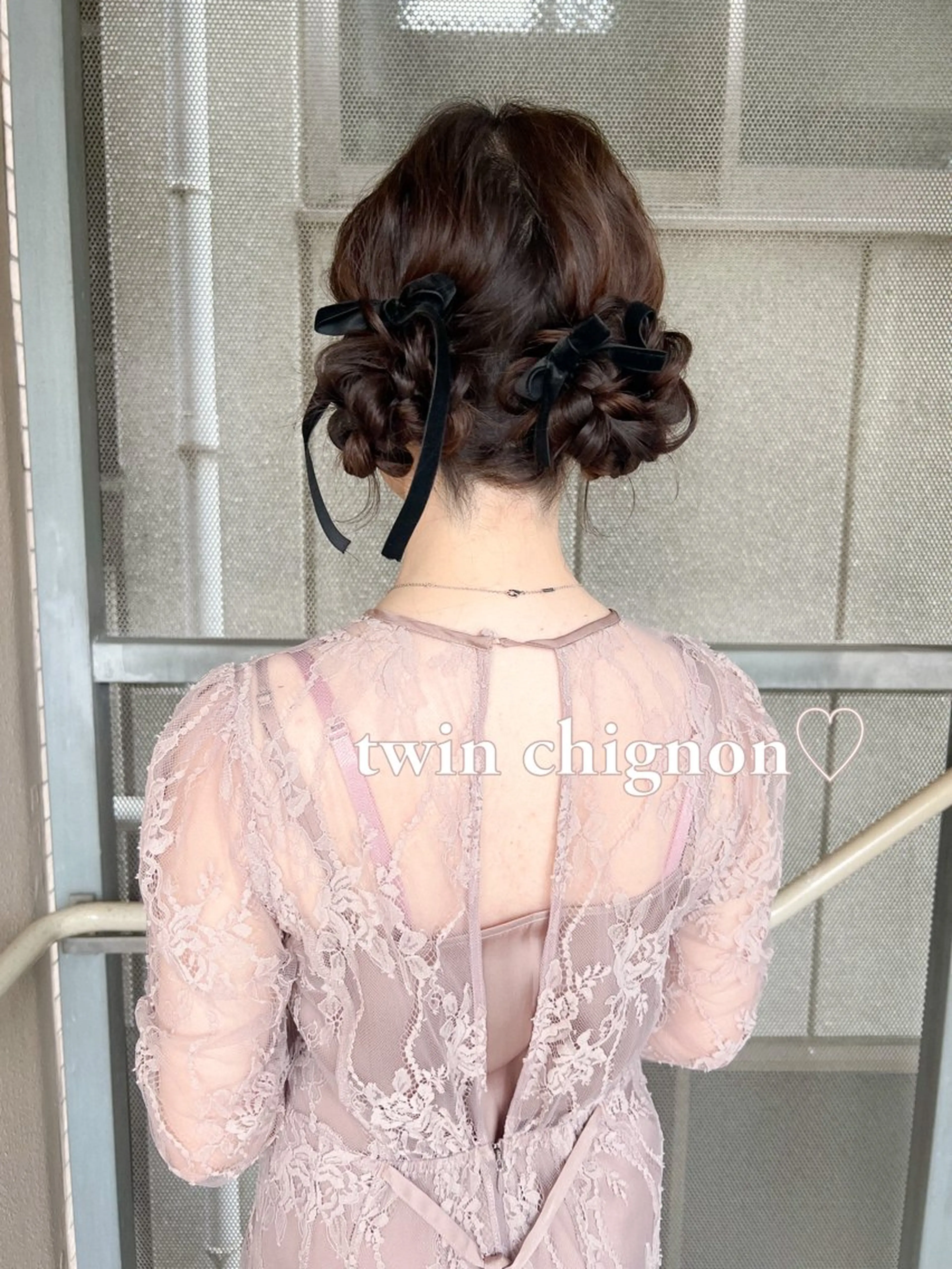 ヘアアレンジ お団子ヘア ヘアセット カラーパティシエ facce🌼ikoのヘアスタイル