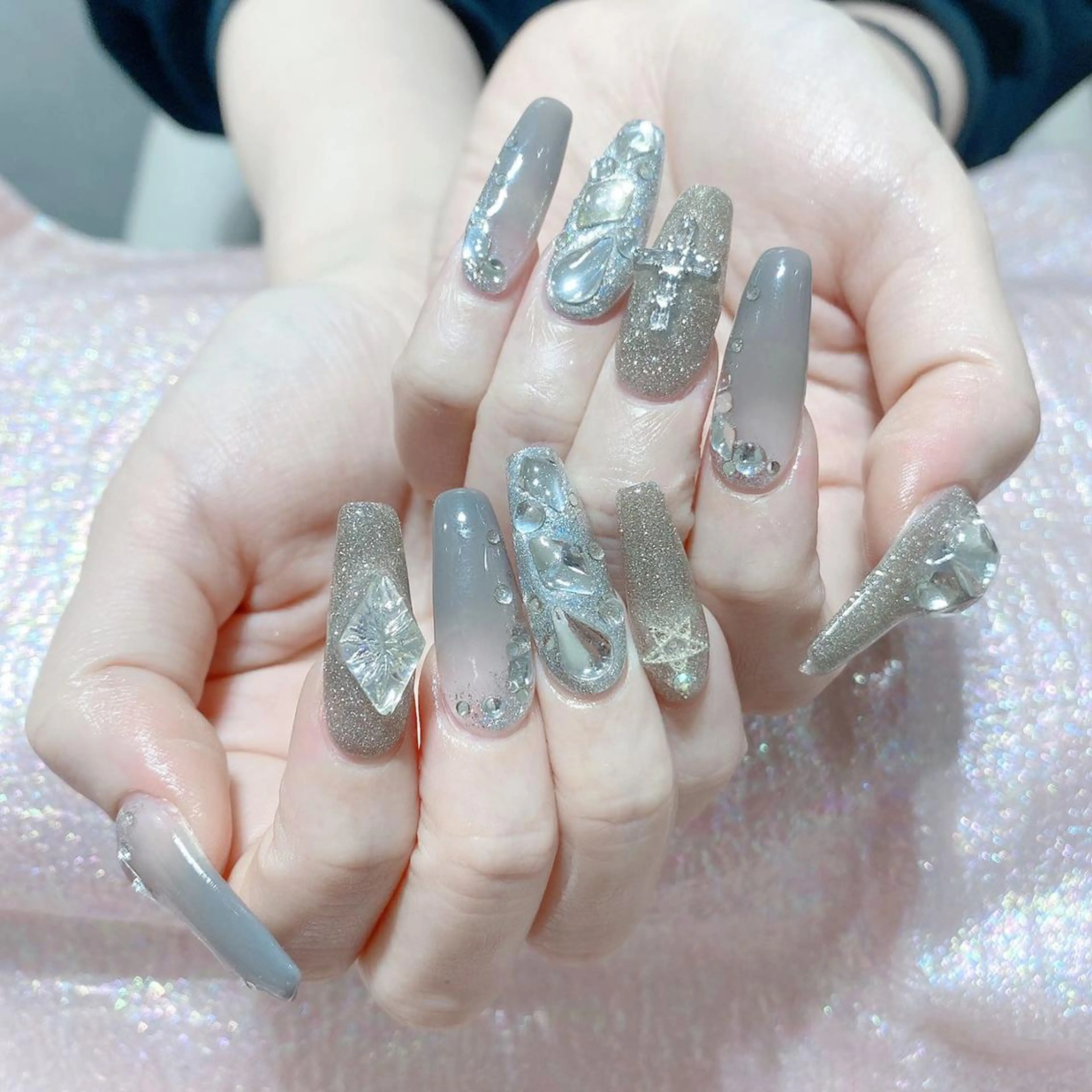 ネイル ハンドネイル Queens マオのネイルデザイン