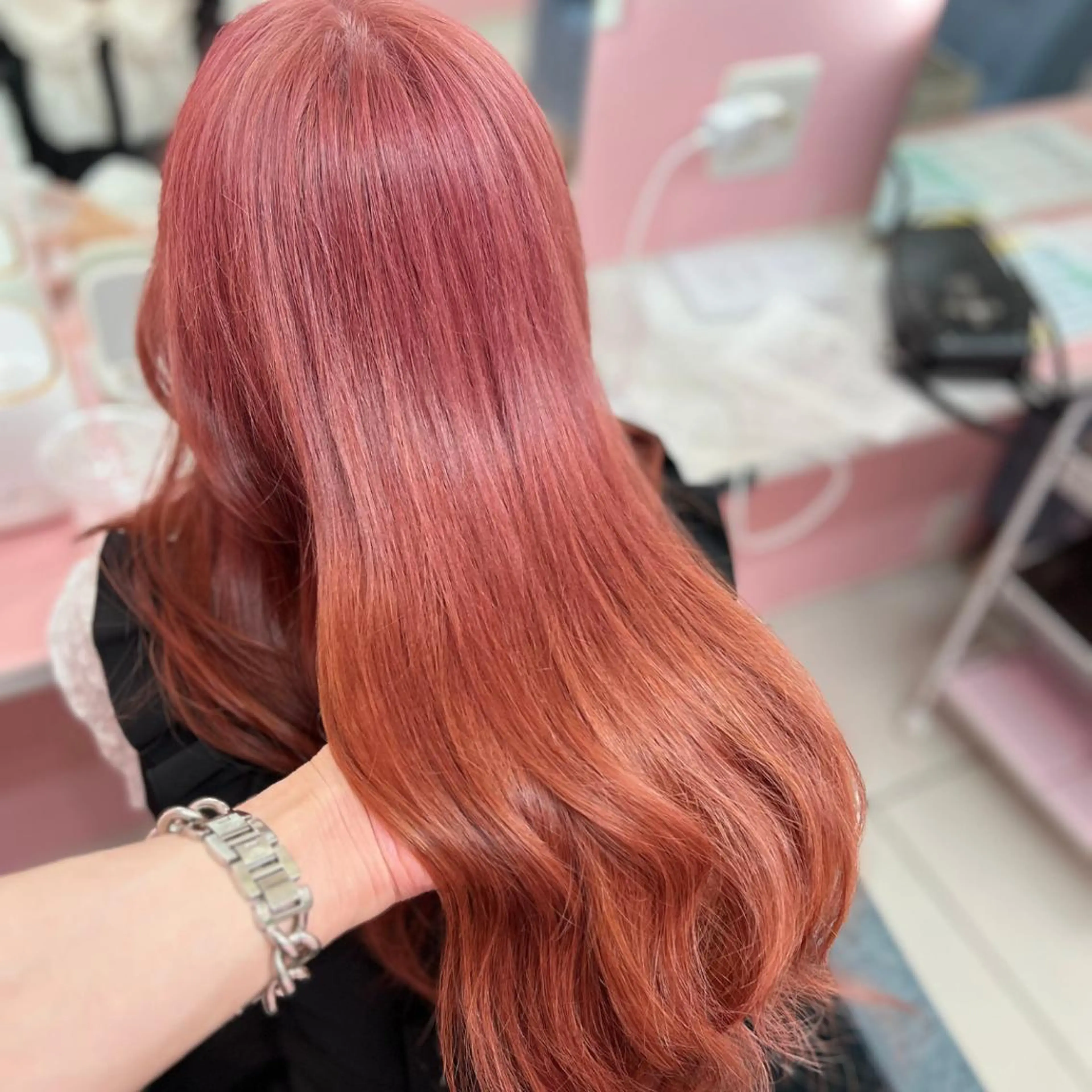 ロング エクステ SEASON 大阪梅田駅徒歩7分のヘアスタイル