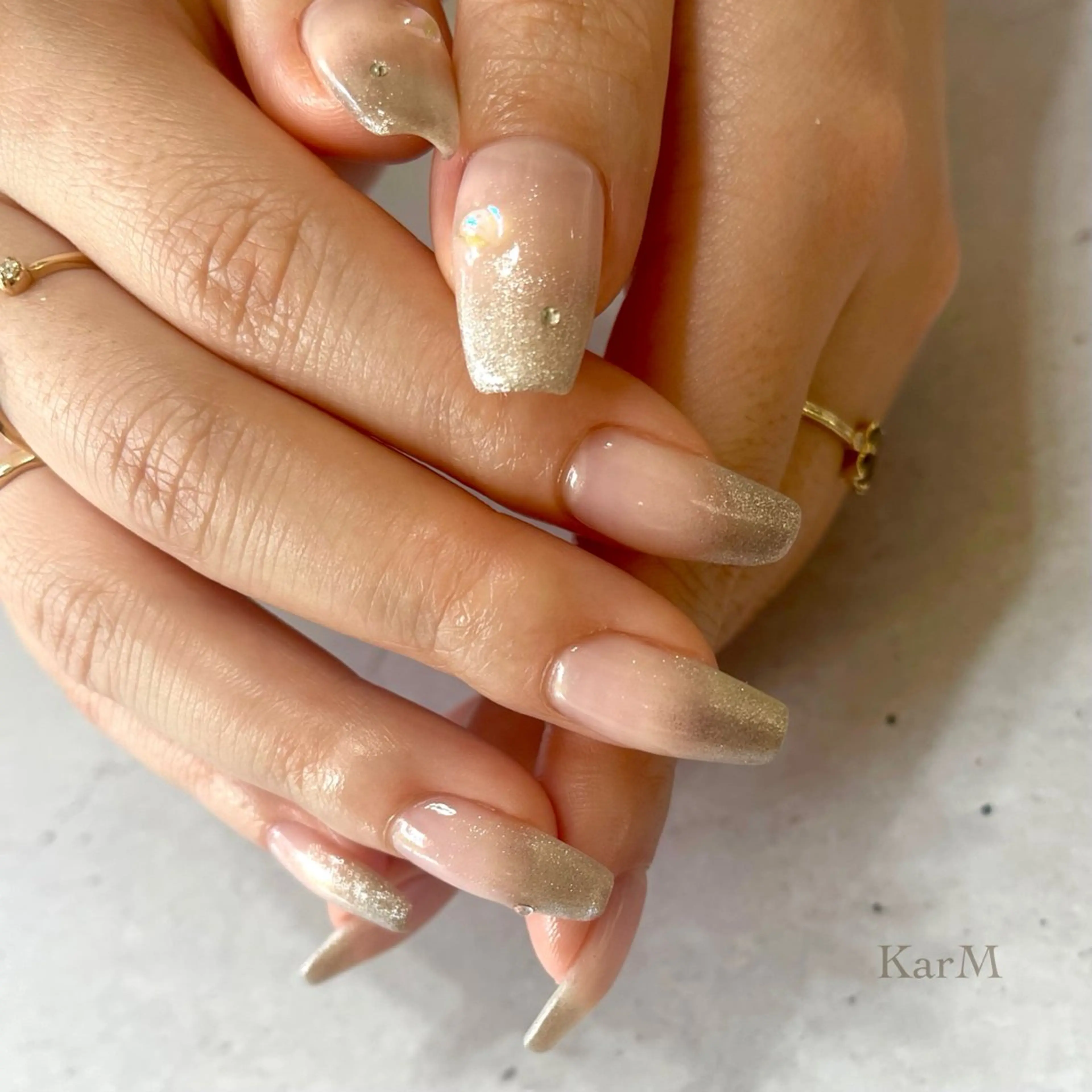 ネイル オーロラネイル チークネイル フレンチネイル グラデーション 氷ネイル・うるうるネイル ハンドネイル ogino karinのネイルデザイン