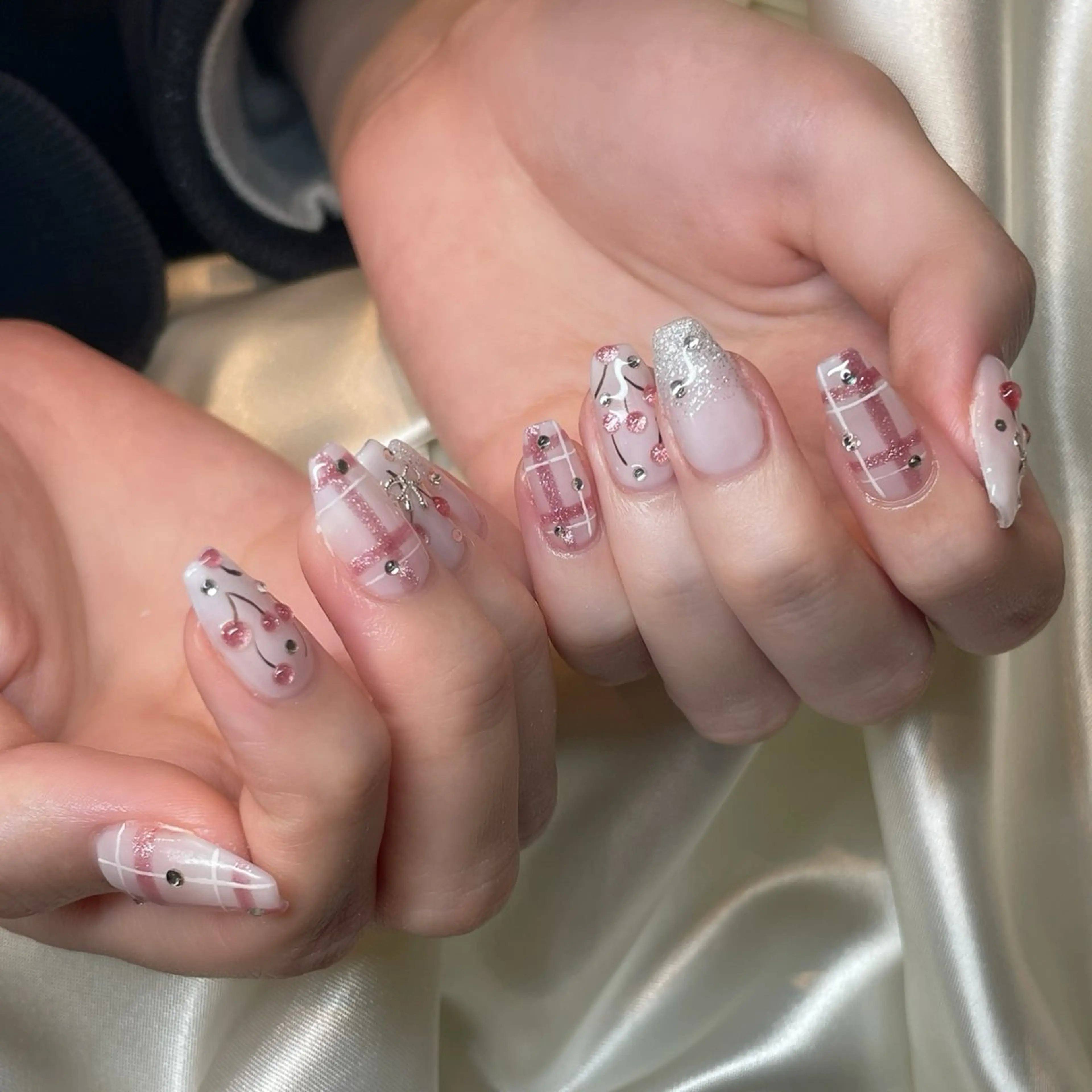 ネイル elfin Moeのネイルデザイン