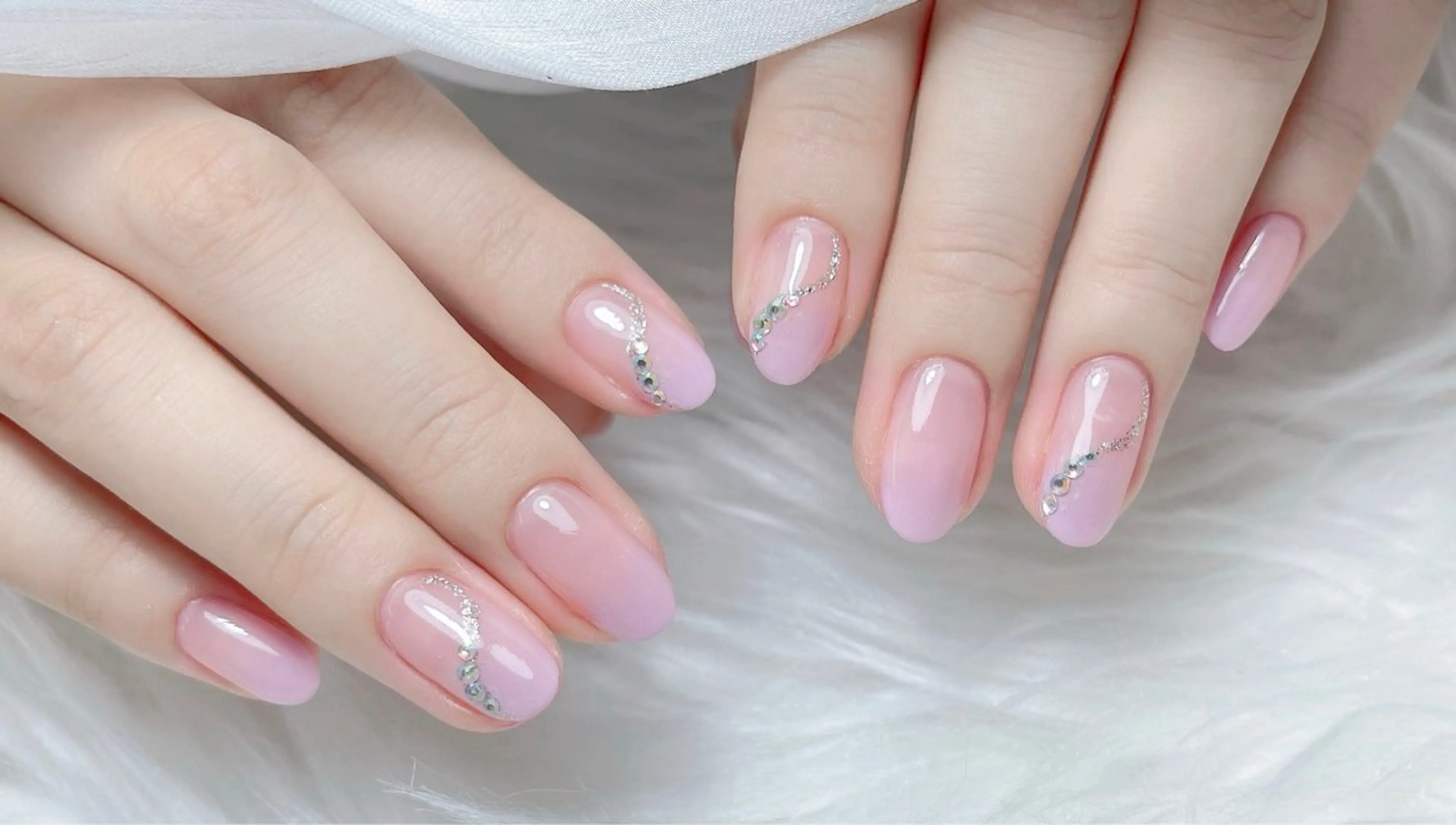 ネイル ハンドネイル M🌷nail 長さだし専門店のネイルデザイン