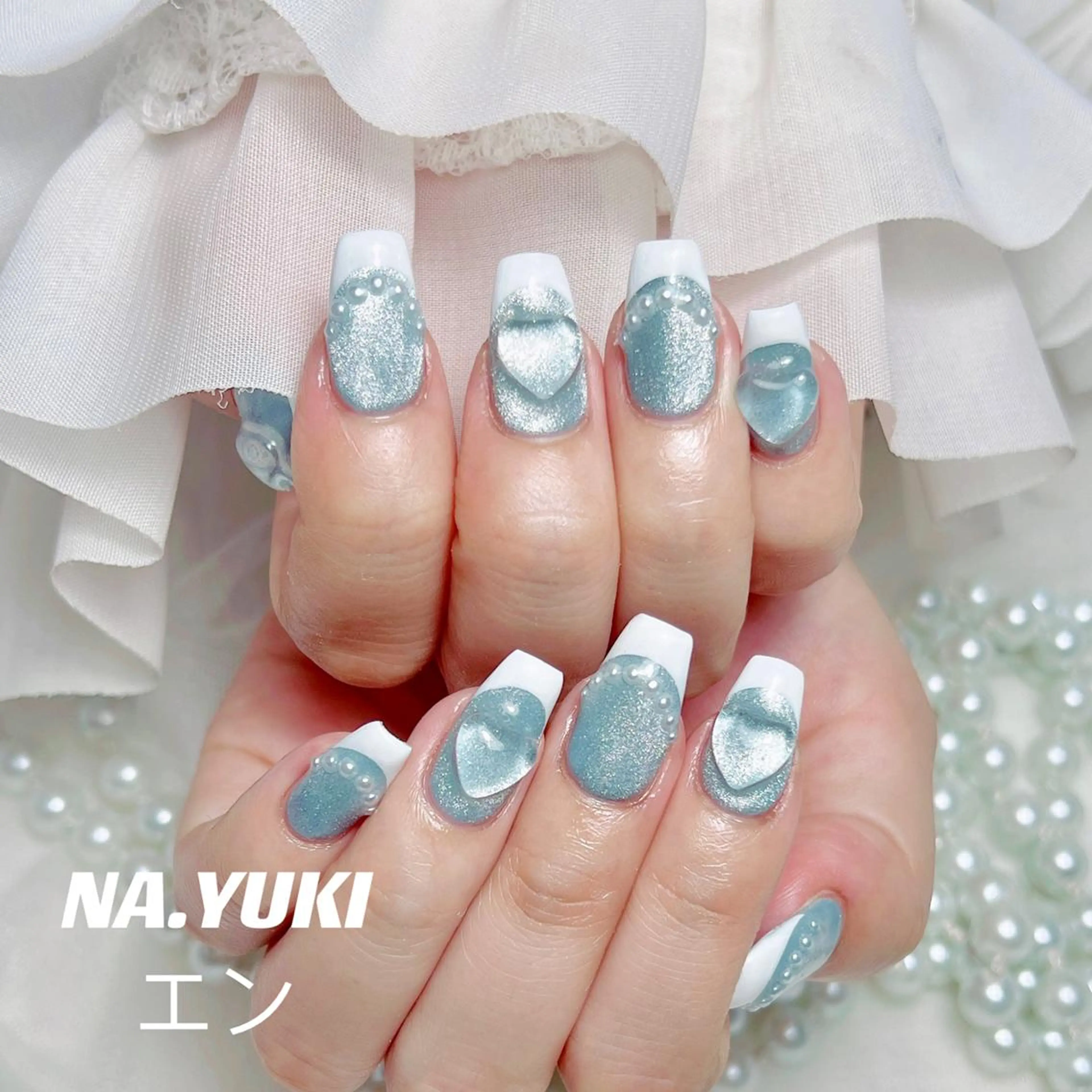 ネイル 🦋 Queenieのネイルデザイン