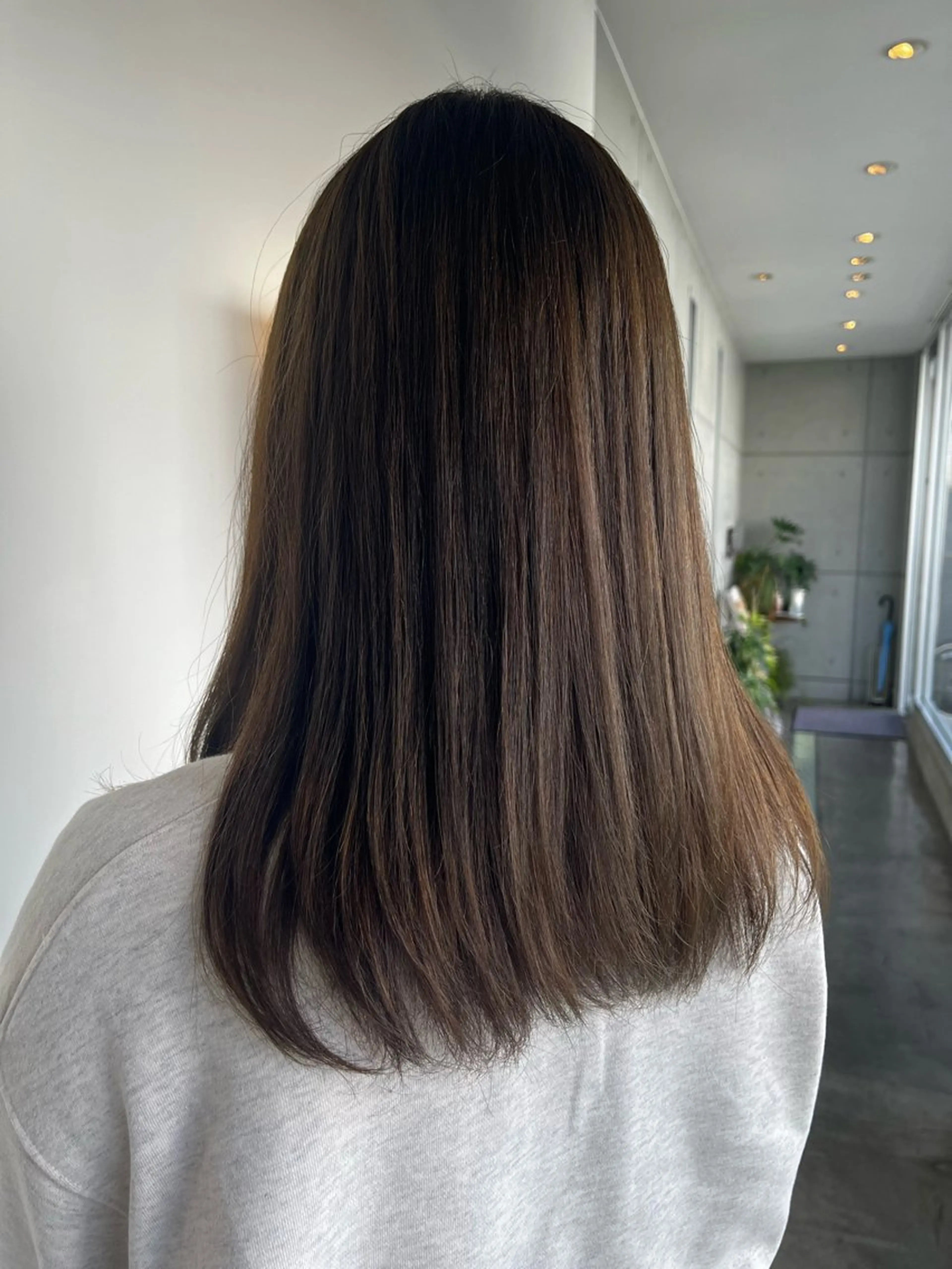 ミディアム おせ ちさとのヘアスタイル