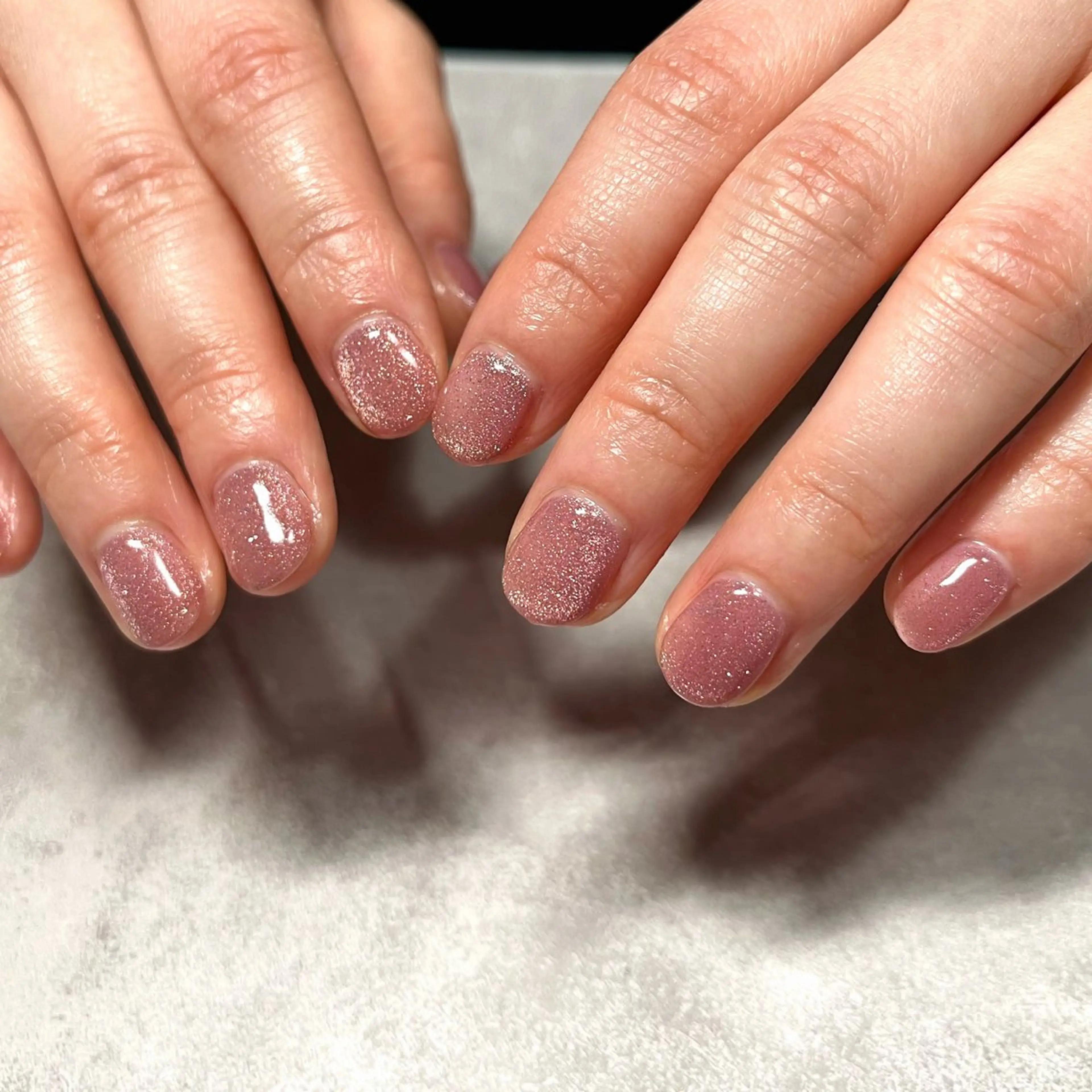 ネイル マグネットネイル ショートネイル 春ネイル ネイルサロン kupuのネイルデザイン