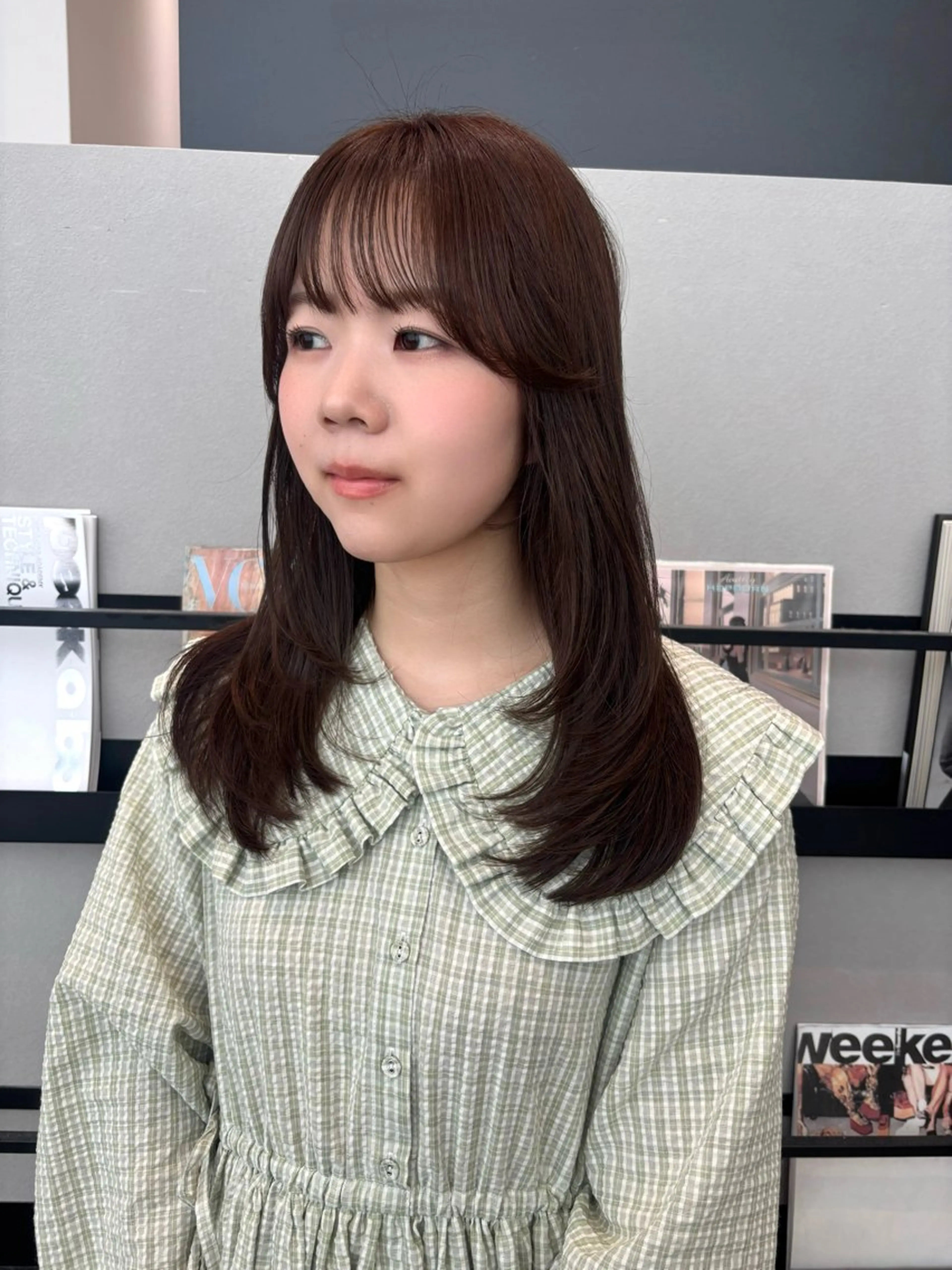 セミロング カラー ブラウンカラー チョコレートブラウン レイヤーカット カット ヘアカラー 透明感カラー/ レイヤーkotonoのヘアスタイル