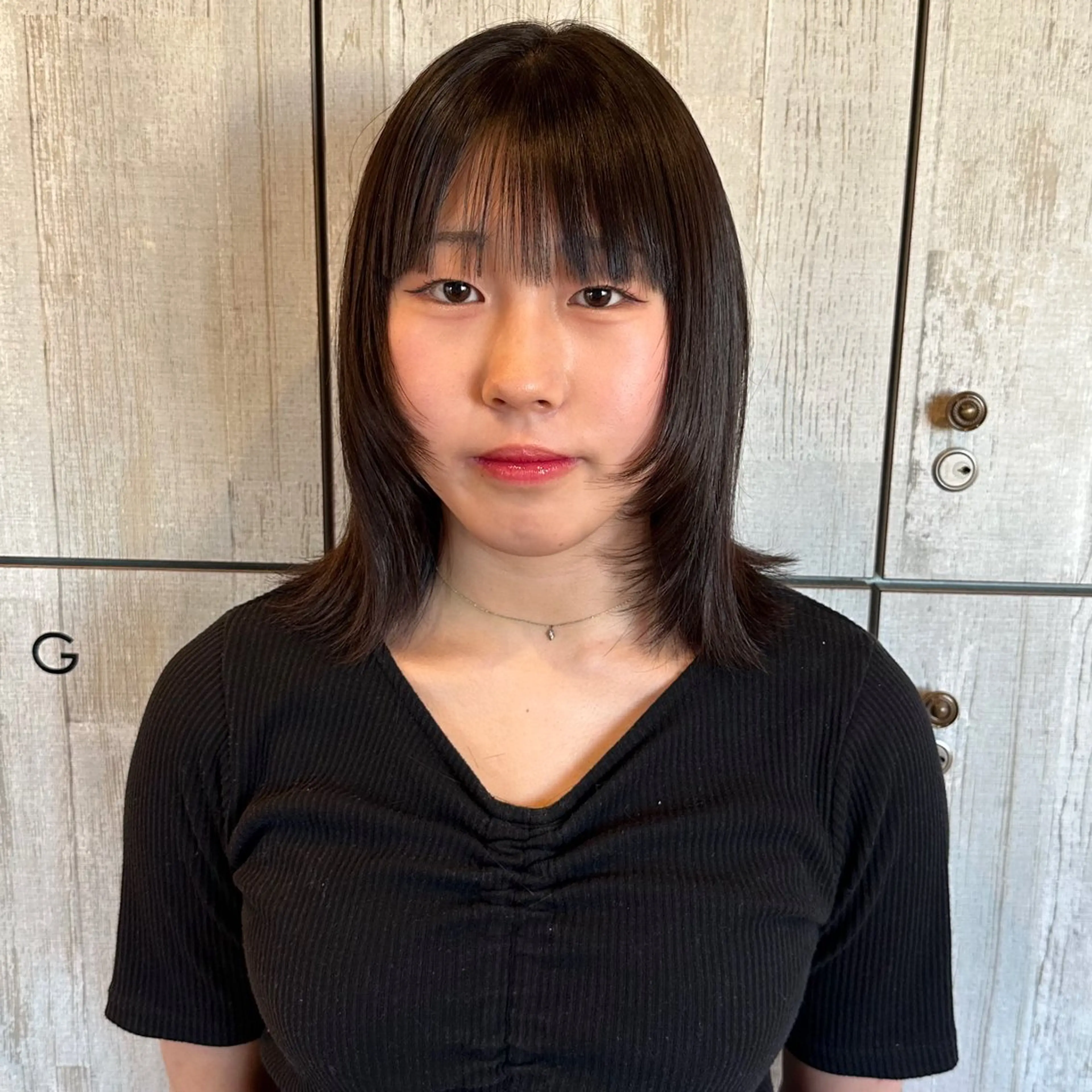 ミディアム パーマ 顔まわりレイヤー 顔周りカット レイヤーカット 縮毛矯正 柔らかいcolor ￤韓国￤🩰マユ🩰のヘアスタイル