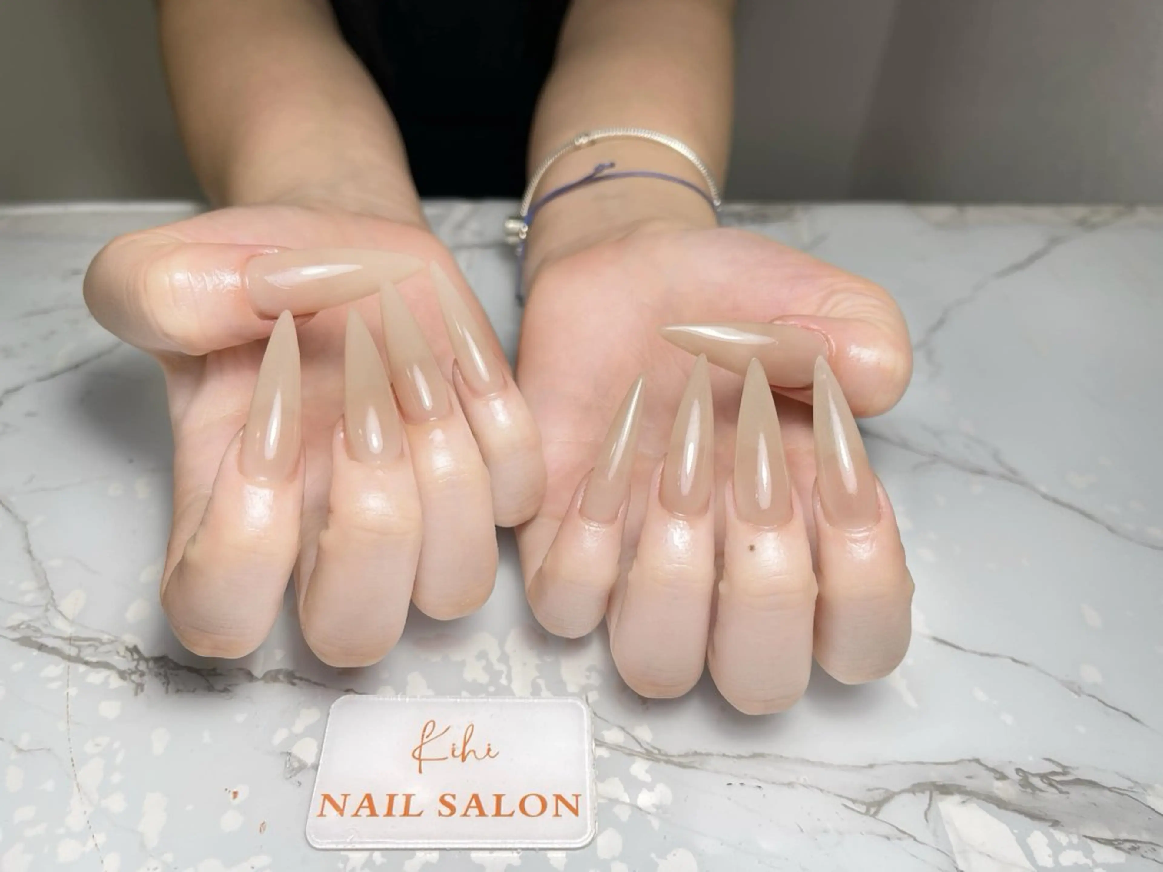 ネイル アートネイル フレンチネイル ジェルネイル グラデーション 韓国ネイル ハンドネイル 💕鈴木ユリ パラジェル/オフ無料のネイルデザイン